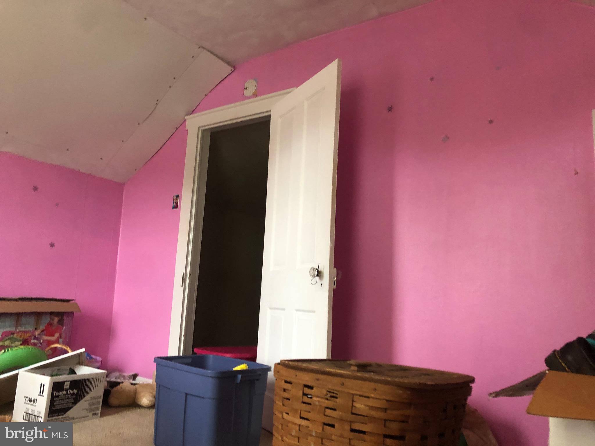 HAGERSTOWN - Residential