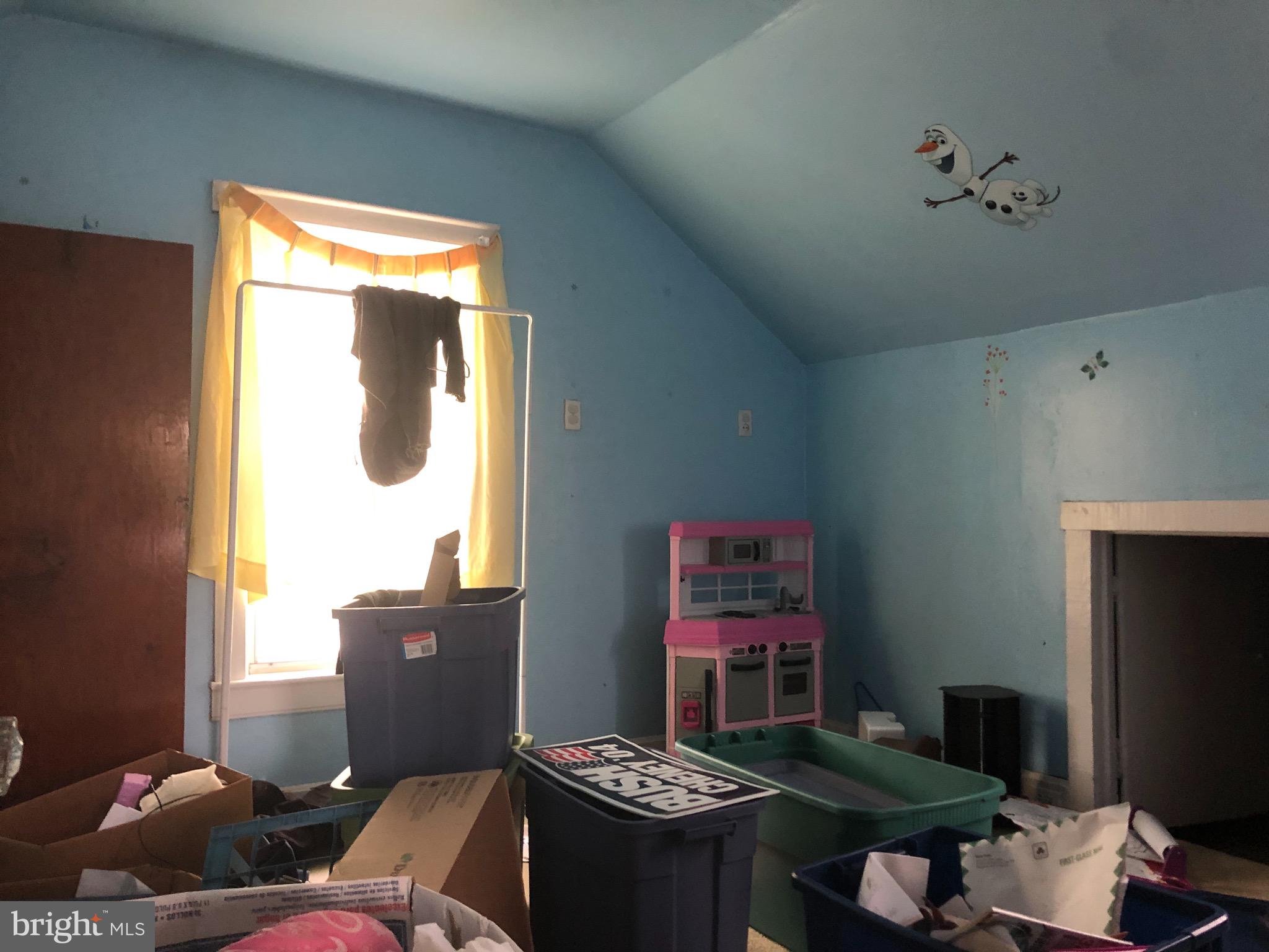 HAGERSTOWN - Residential