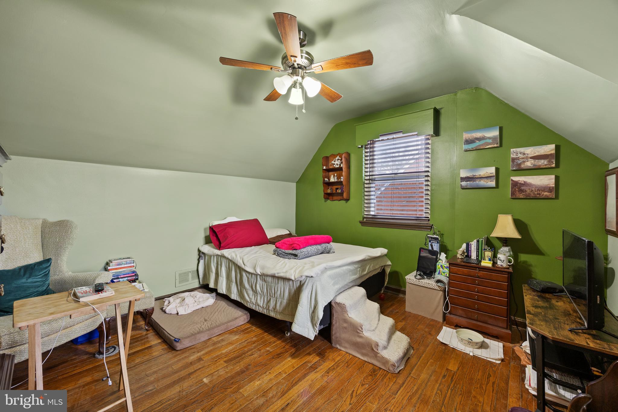 CHILLUM TERRACE - Residential