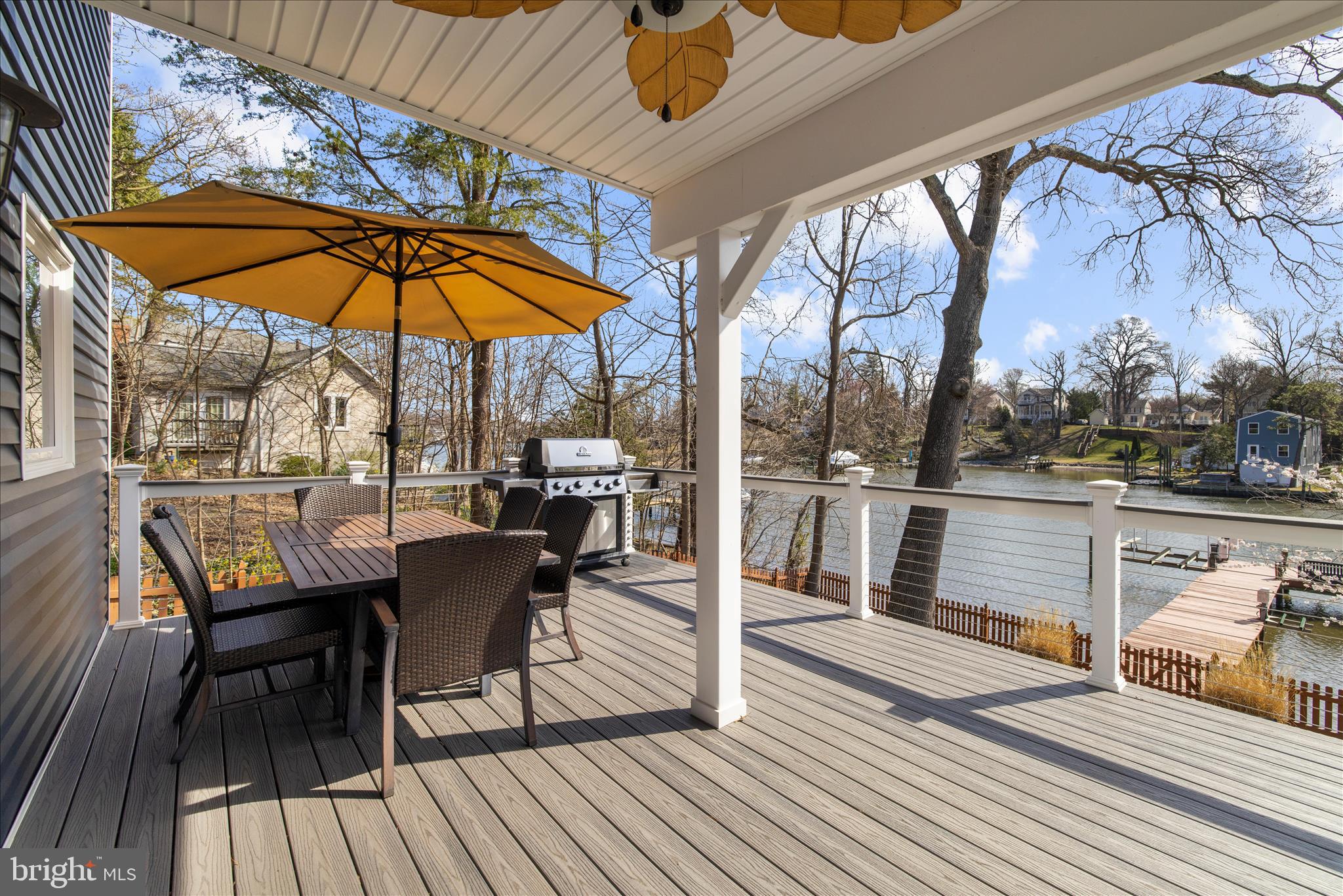 POWHATAN BEACH - Residential