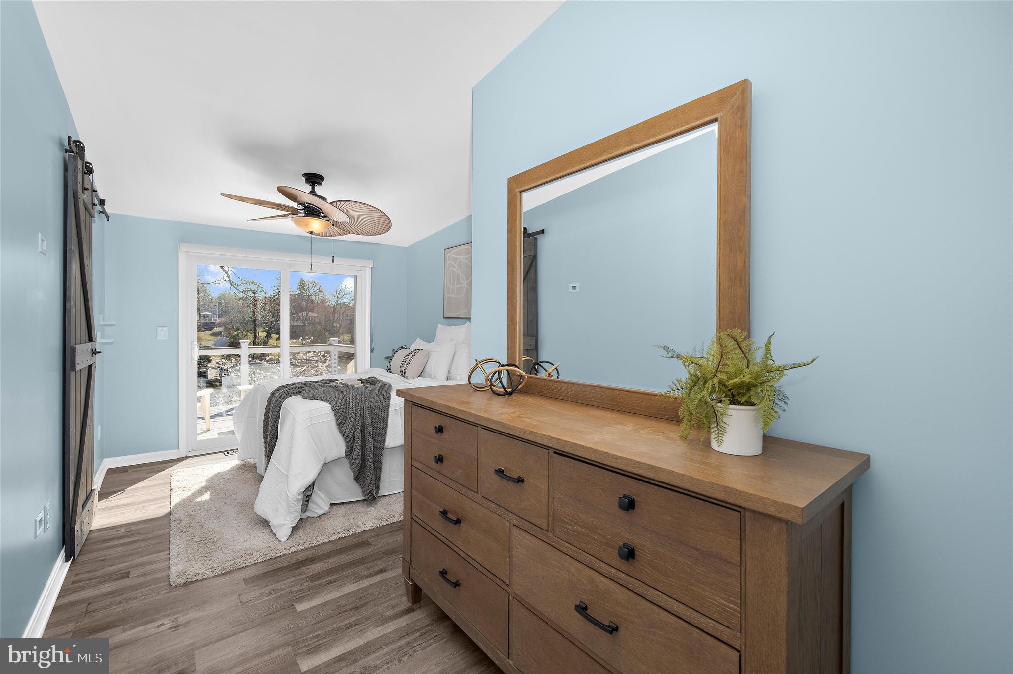 POWHATAN BEACH - Residential