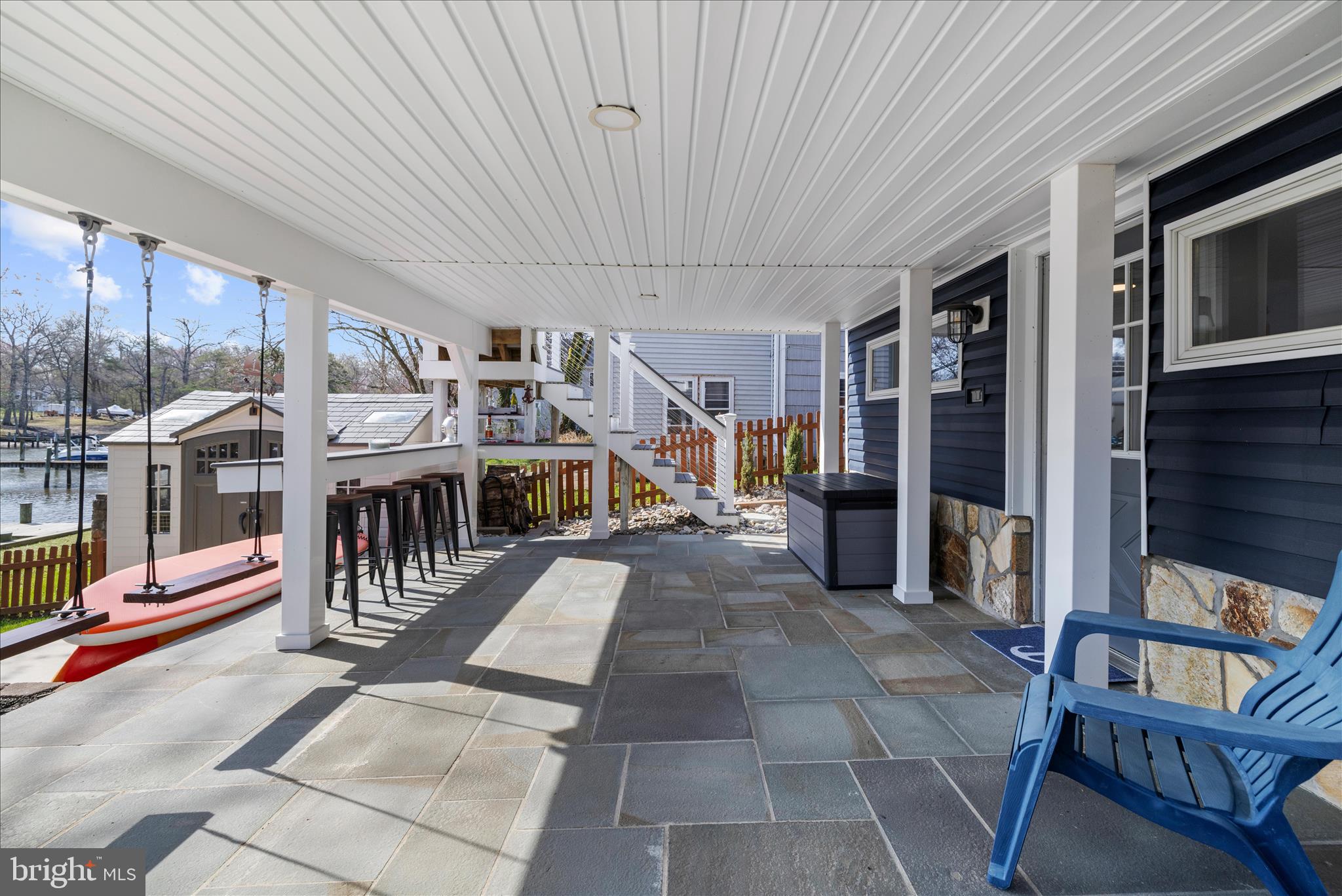 POWHATAN BEACH - Residential