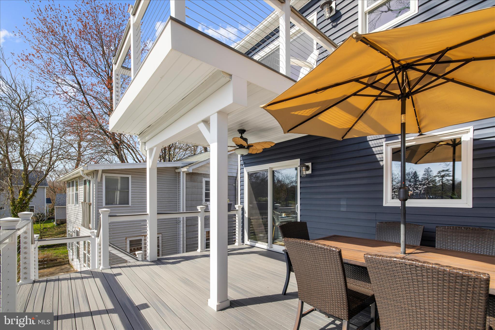 POWHATAN BEACH - Residential