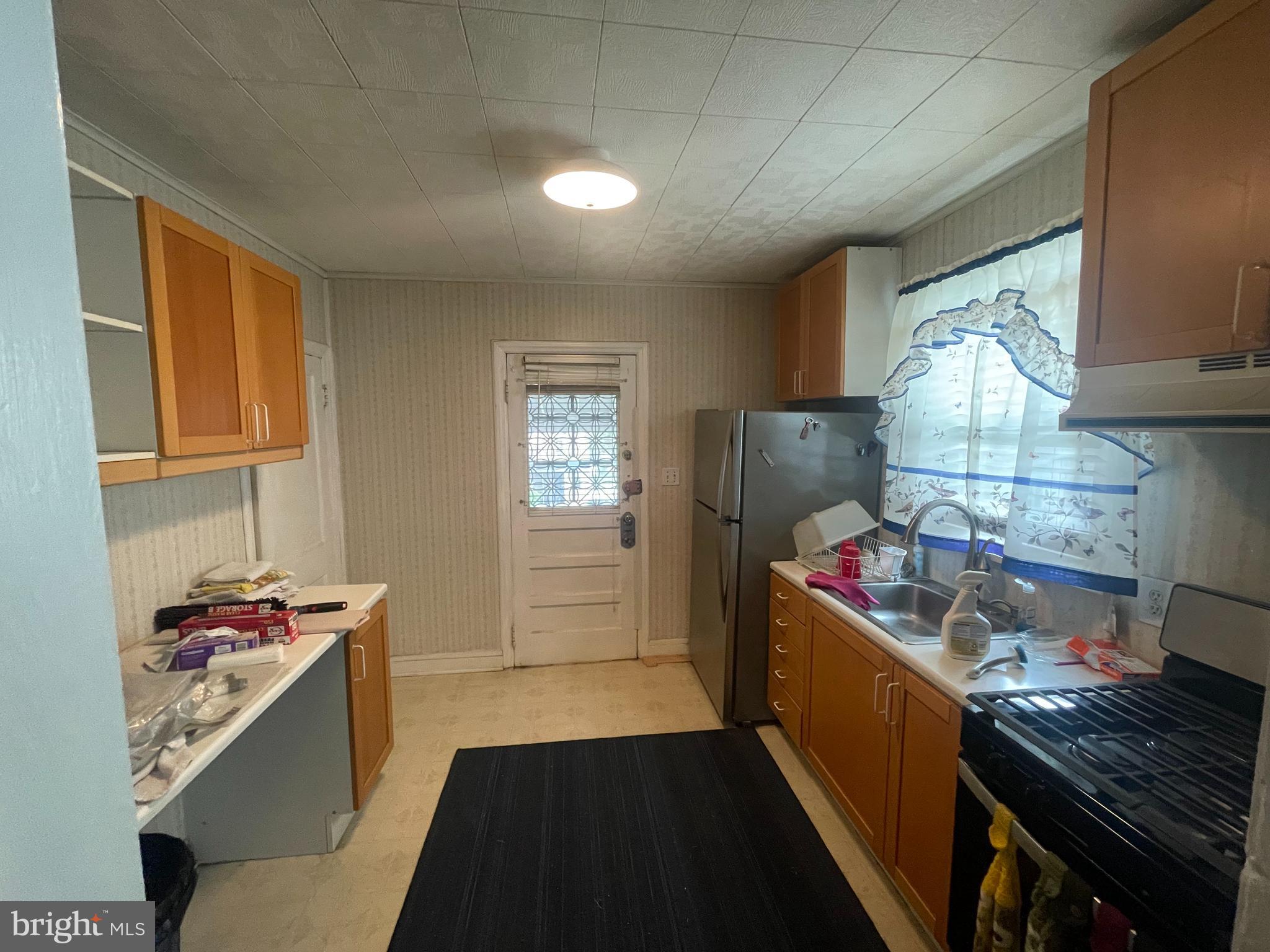 CHRISTOPHER - Residential