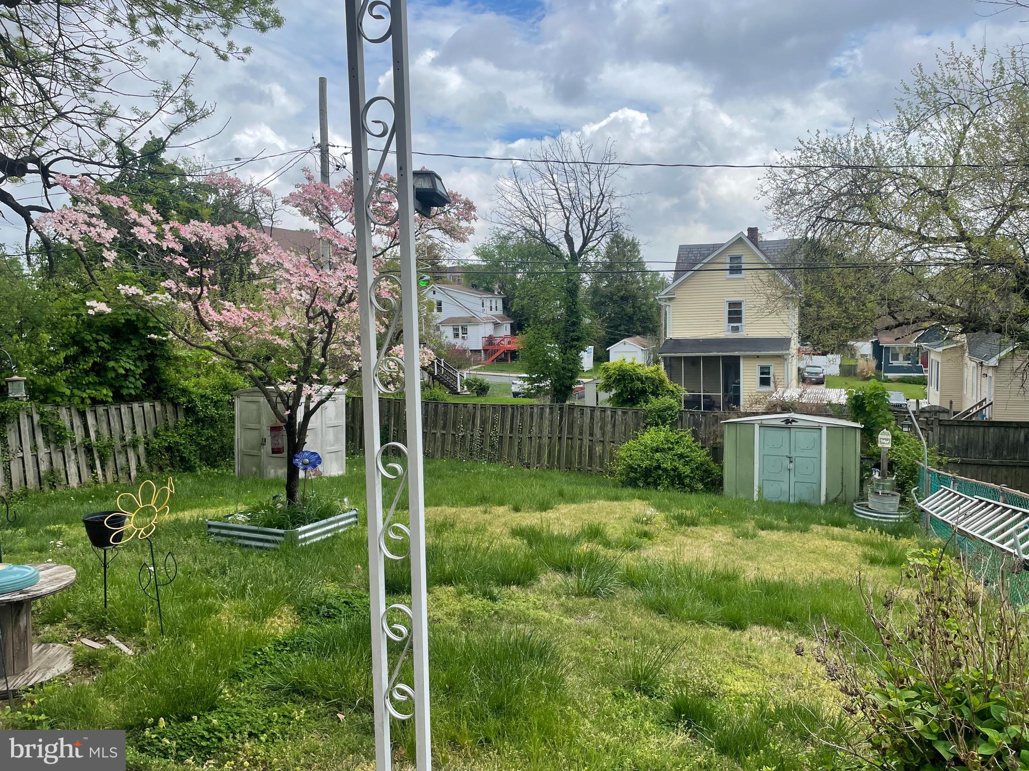 CHRISTOPHER - Residential