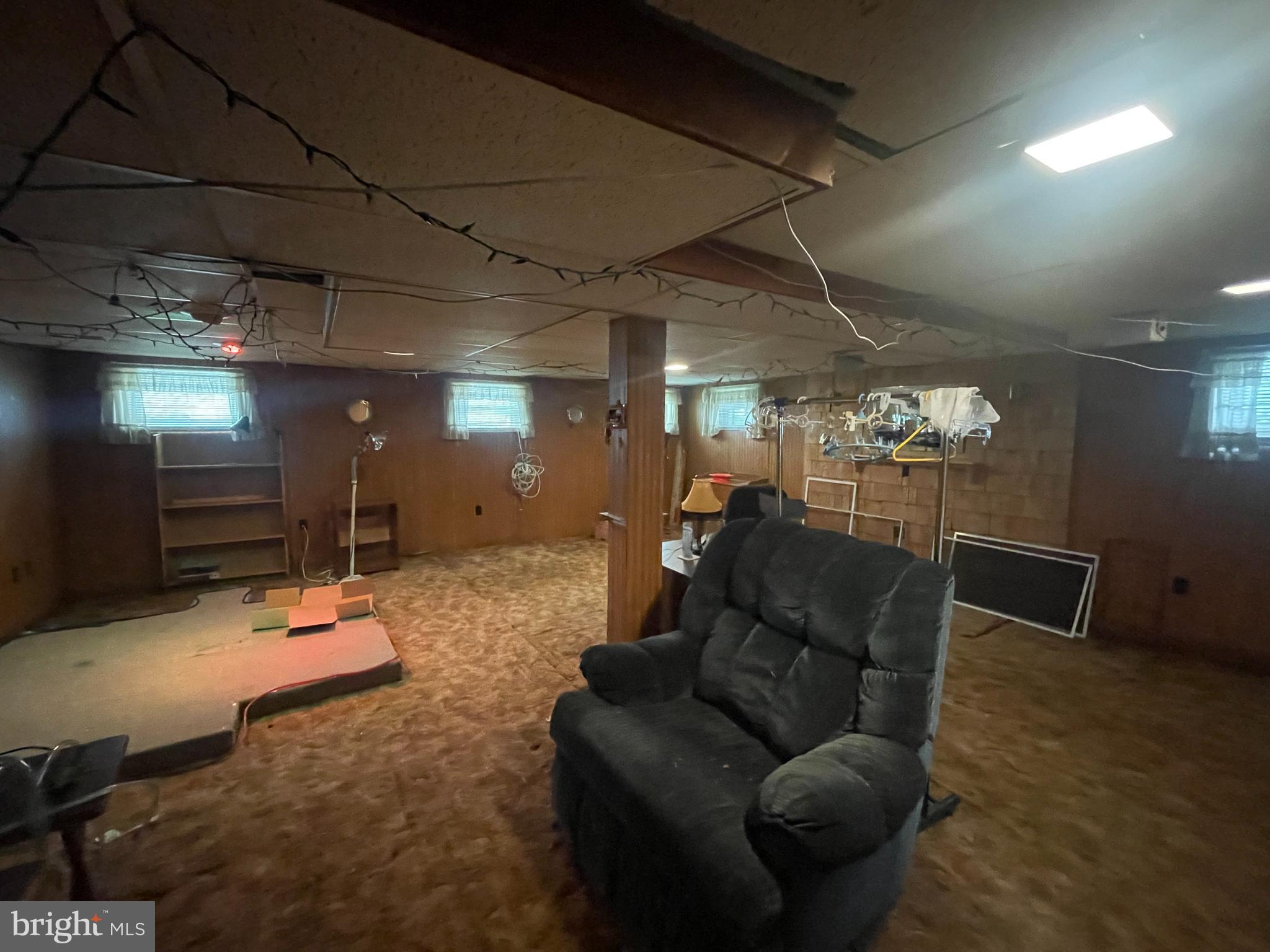 CHRISTOPHER - Residential