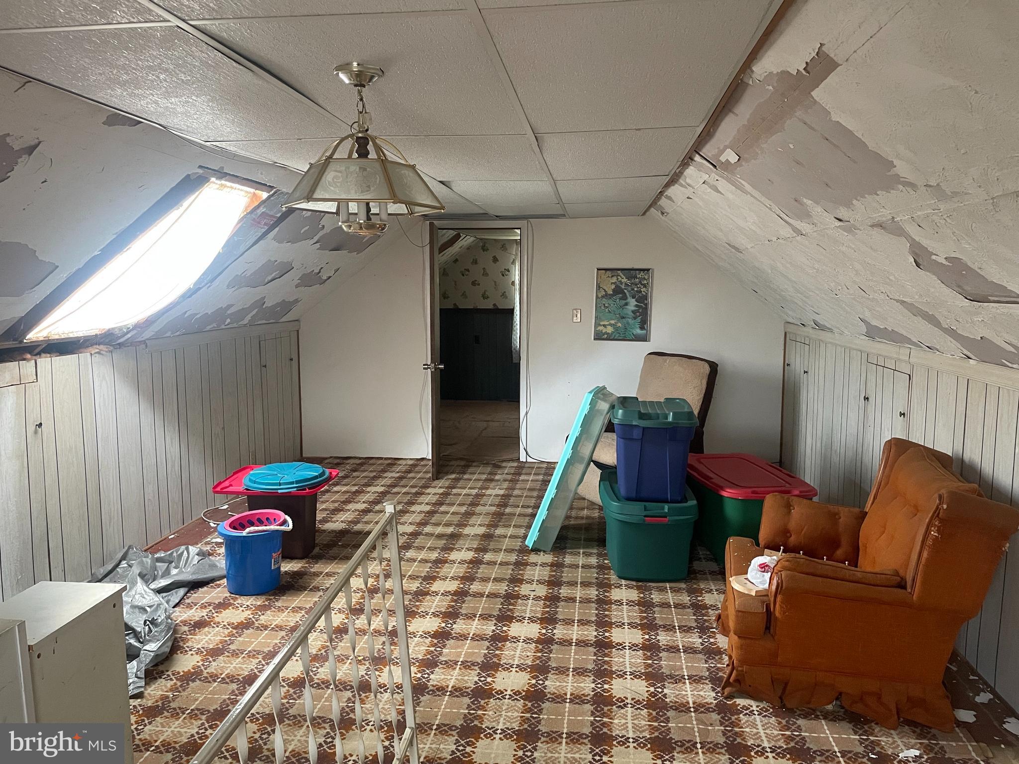 CHRISTOPHER - Residential