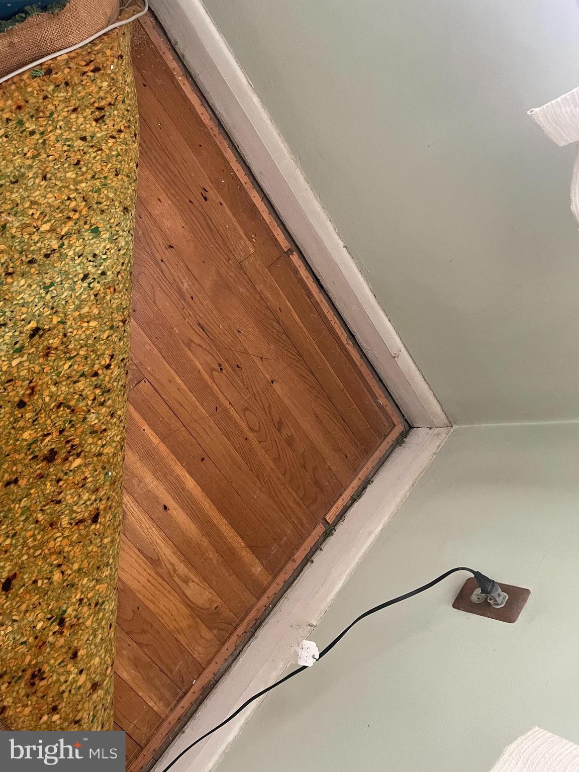 CHRISTOPHER - Residential