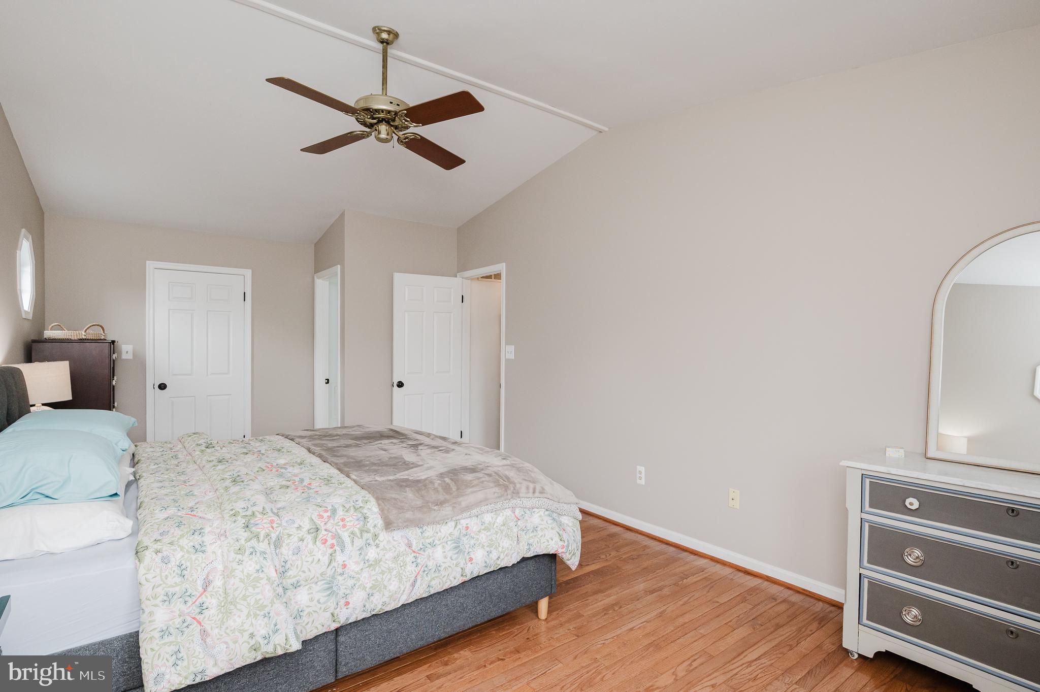 MAJORS CHOICE - Residential
