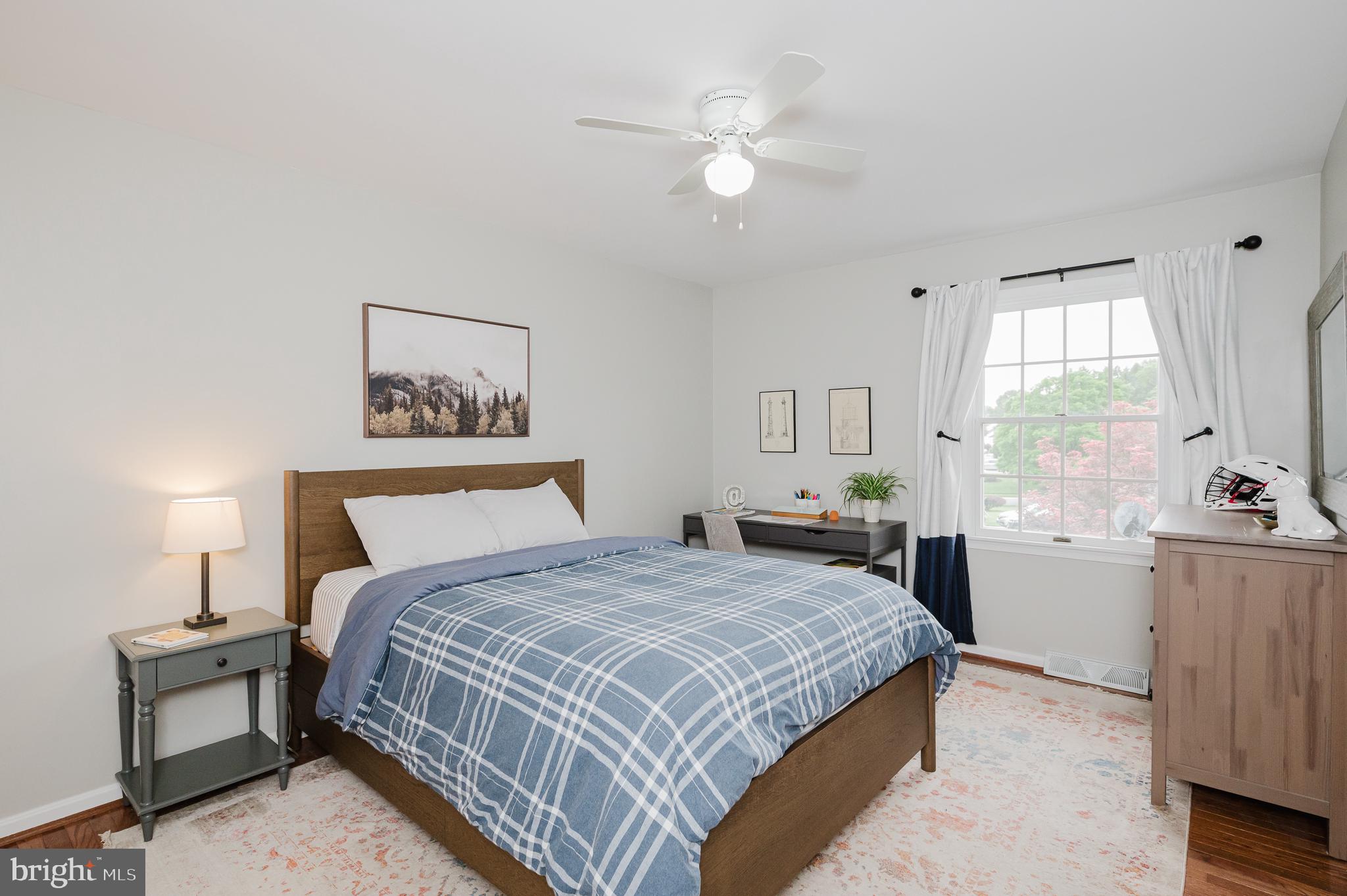 MAJORS CHOICE - Residential
