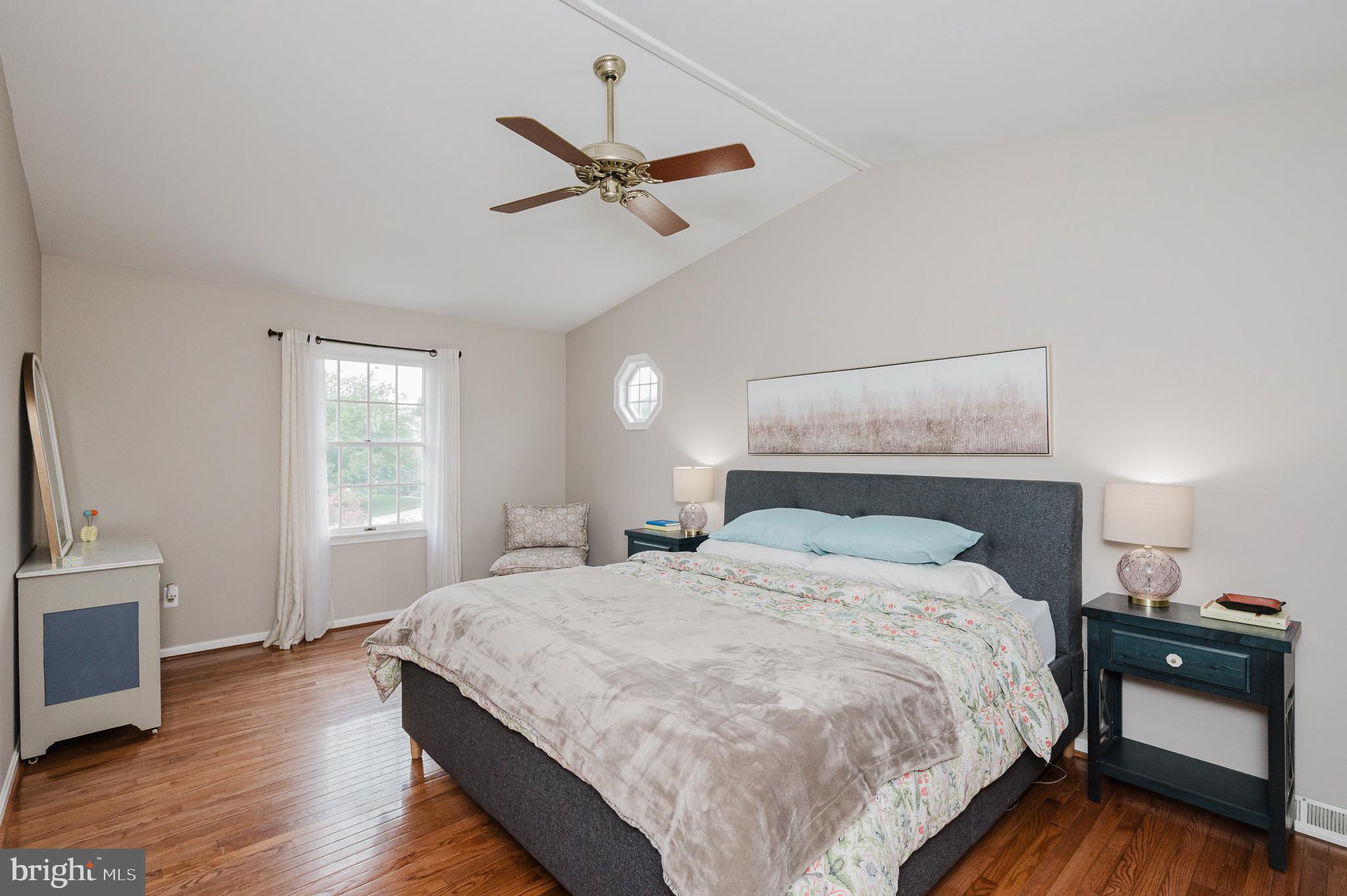 MAJORS CHOICE - Residential