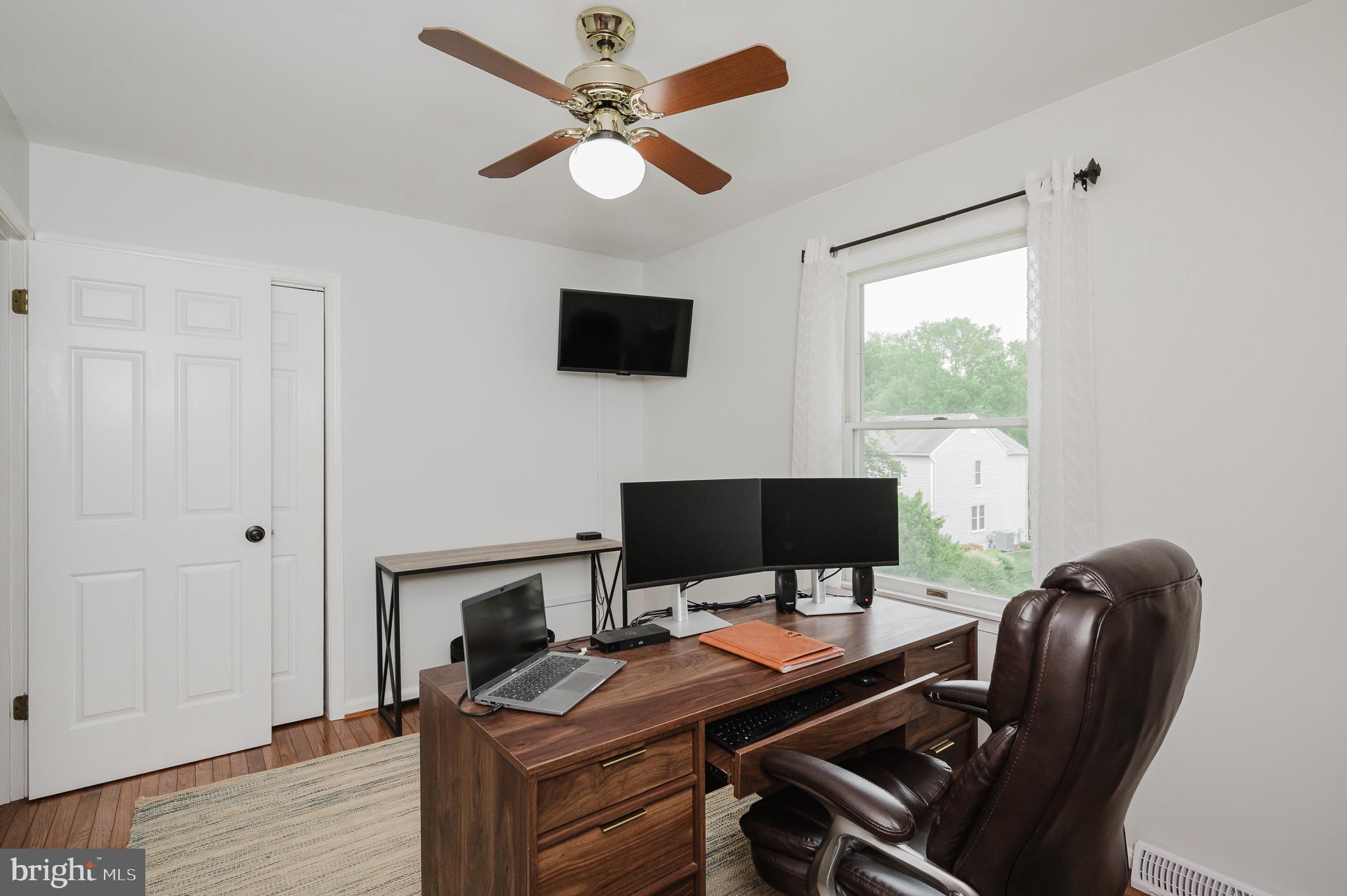 MAJORS CHOICE - Residential