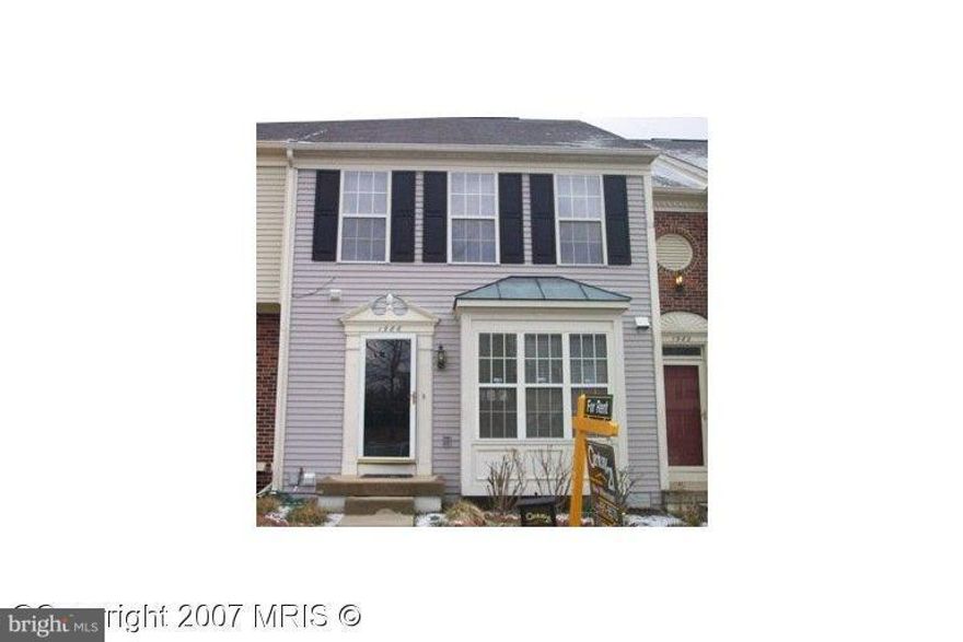 Home shows well.  Available Sept 1.  Tenant moving Aug. 15.  Wonderful community very near shopping, public transportation and commuter lots.  Good schools.  Community has playgrounds, swimming pool, tennis courts, and  much more.Home backs to common area.  Includes "whole house" fan. Carpets will be cleaned before you move in.