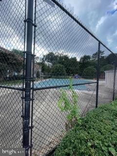 OLD TOWNE VILLAGE CONDOMINIUMS - Residential