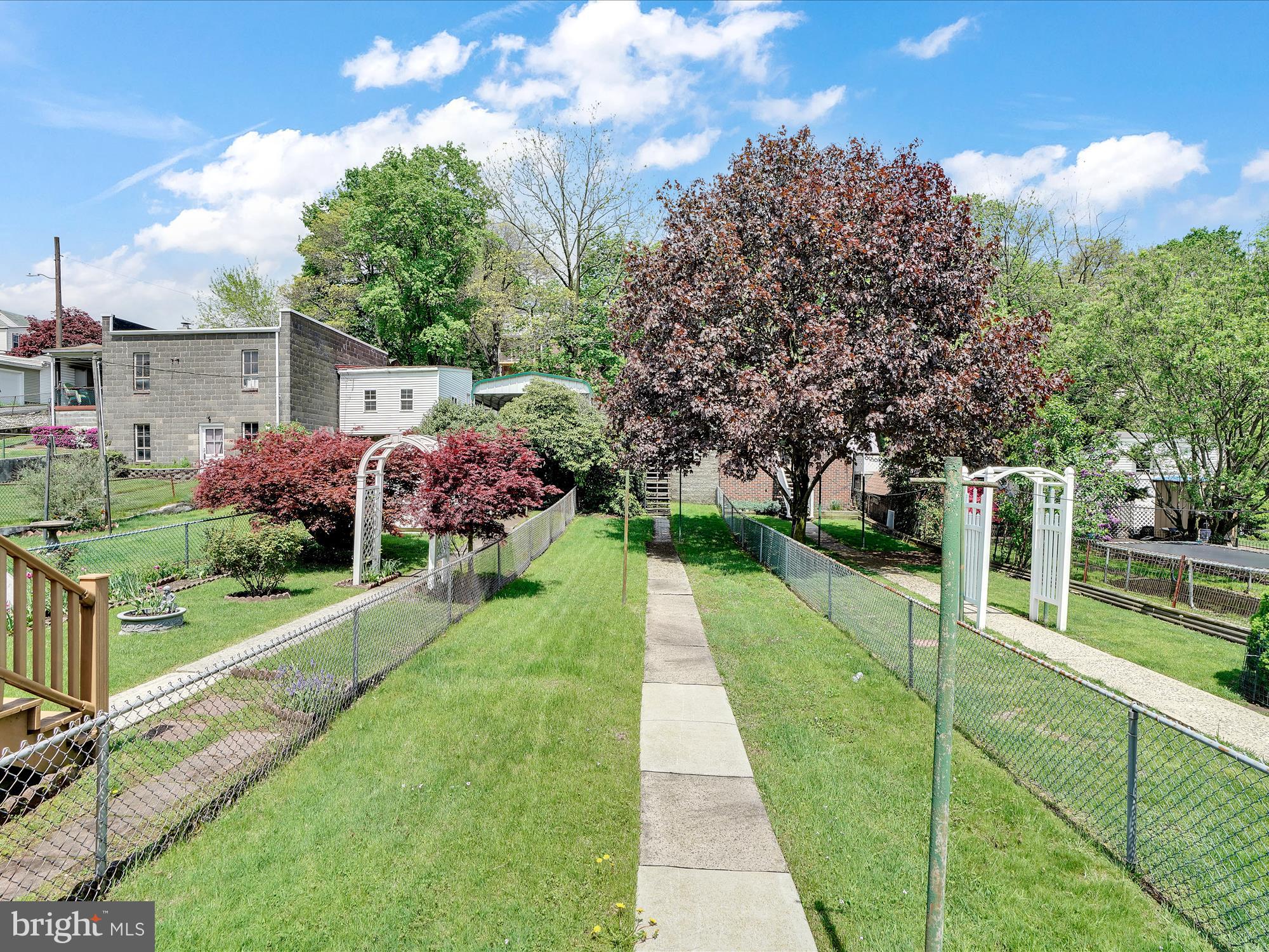 POTTSVILLE - Residential