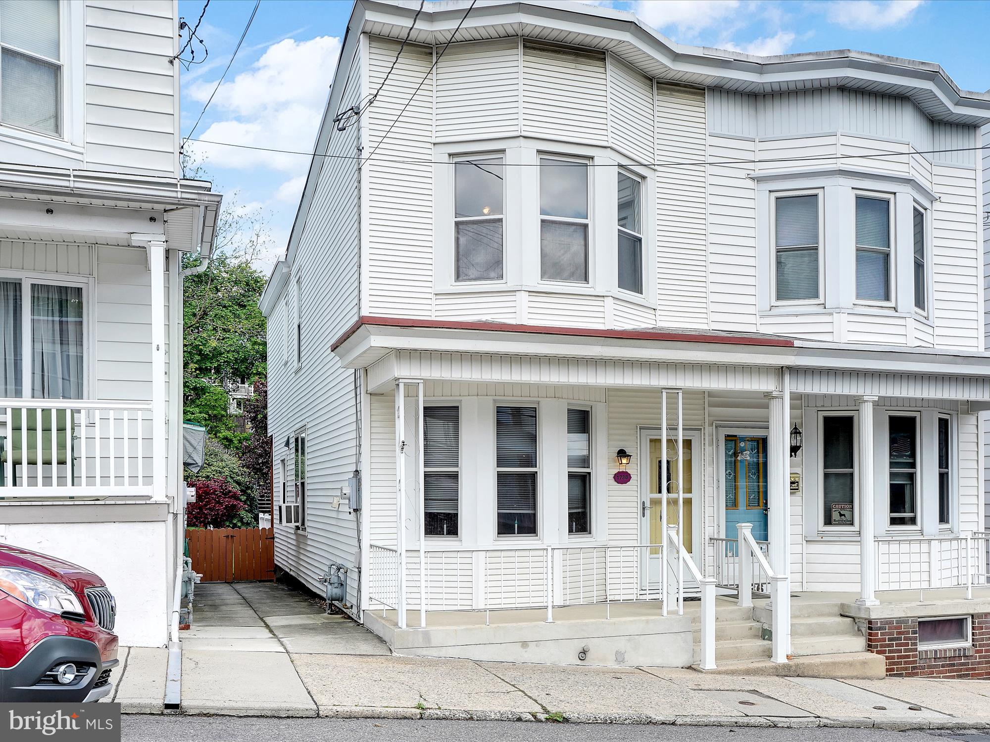 POTTSVILLE - Residential