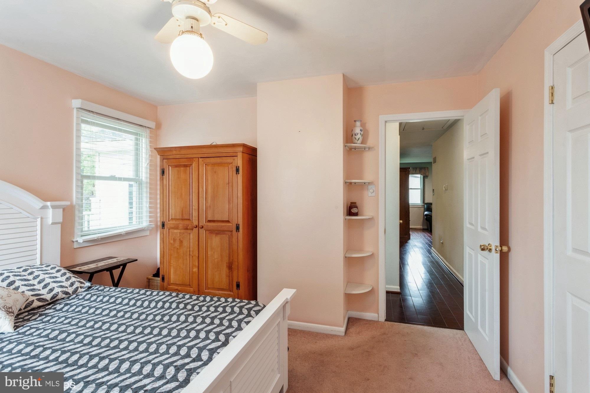 ROUND BAY VIEW - Residential