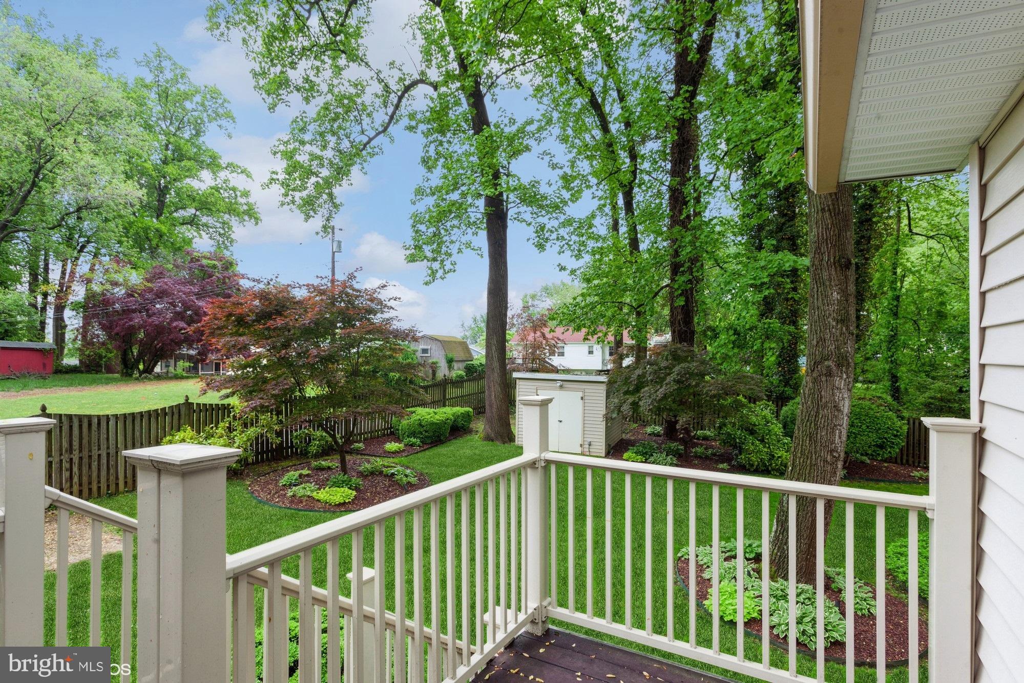 ROUND BAY VIEW - Residential