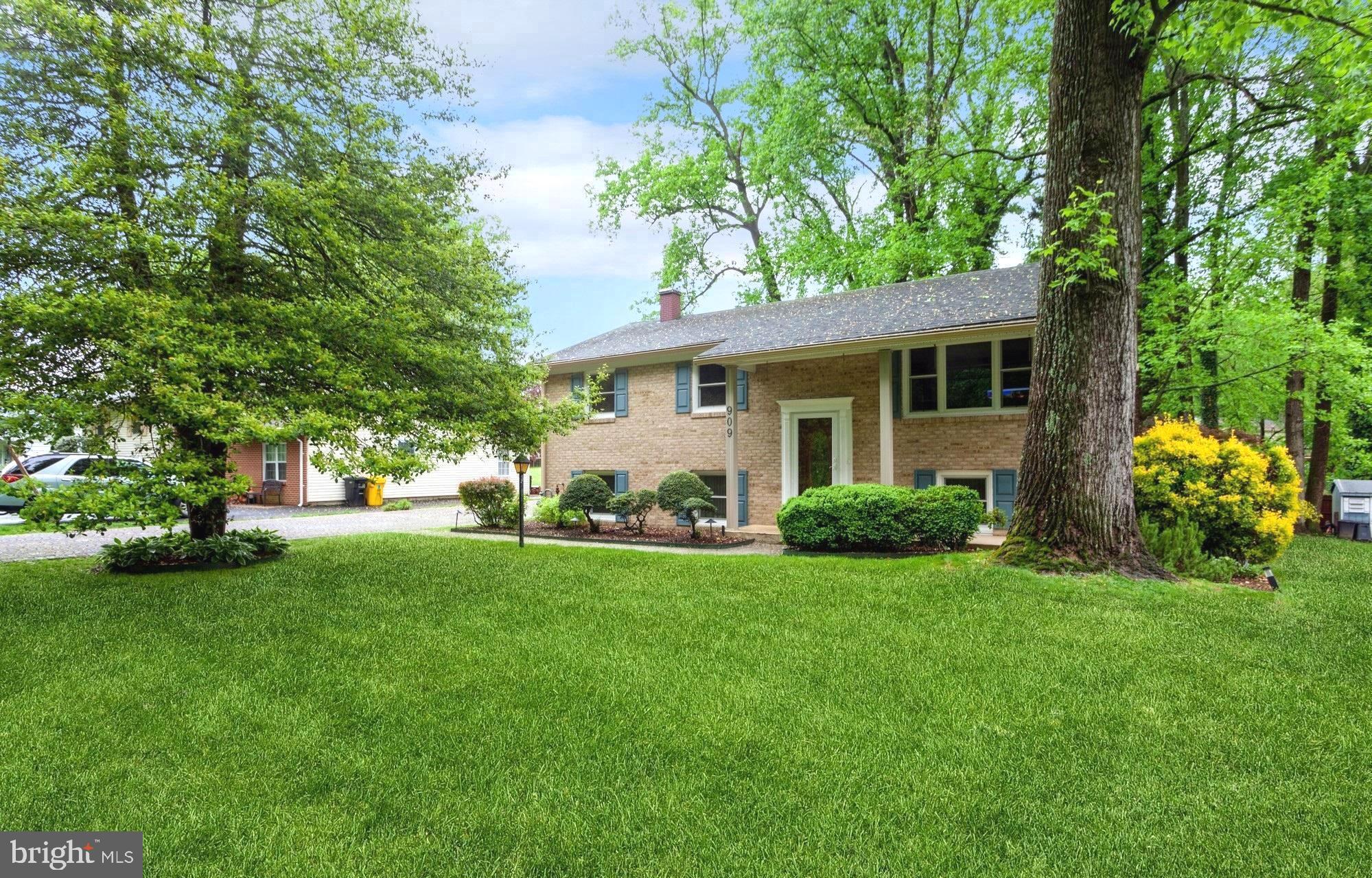 ROUND BAY VIEW - Residential