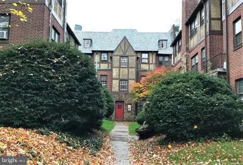 126 Argyle Road Unit A, Ardmore, PA MLS: PAMC2116930