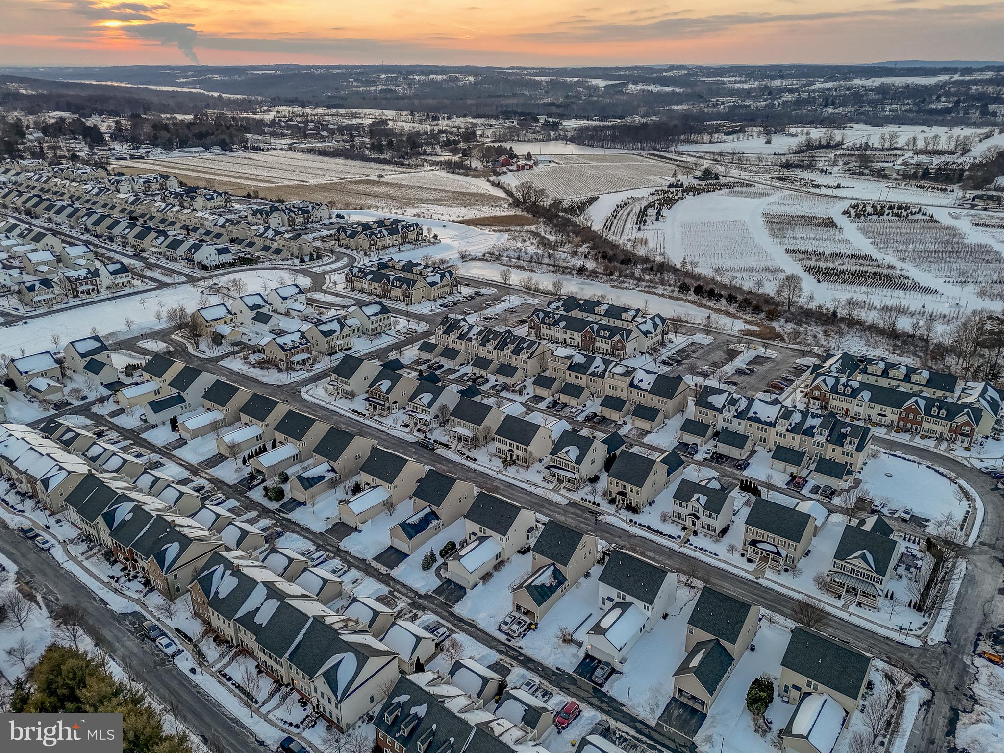 CARRIAGE HILL - Residential