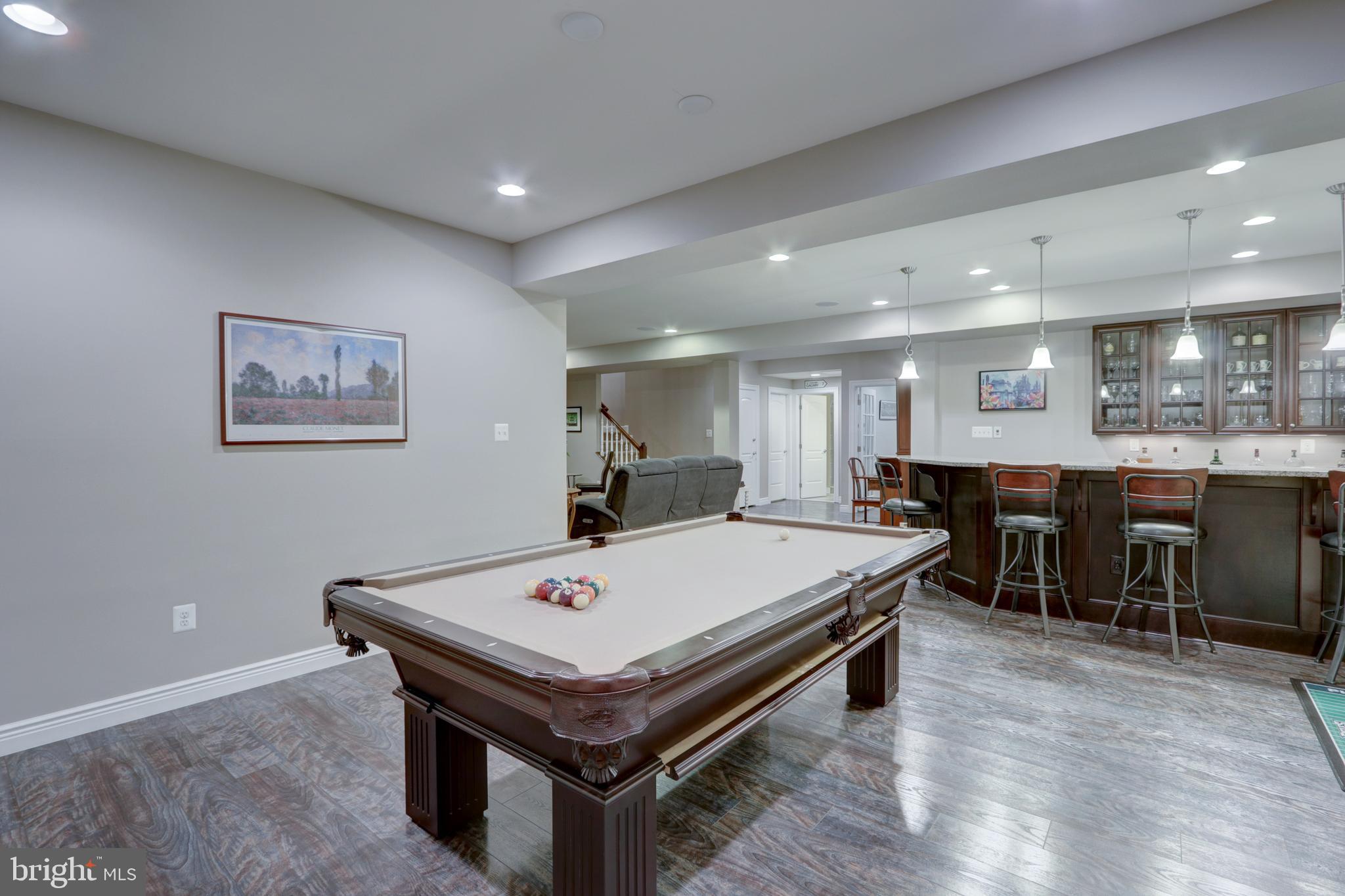 CARRIAGE HILL - Residential