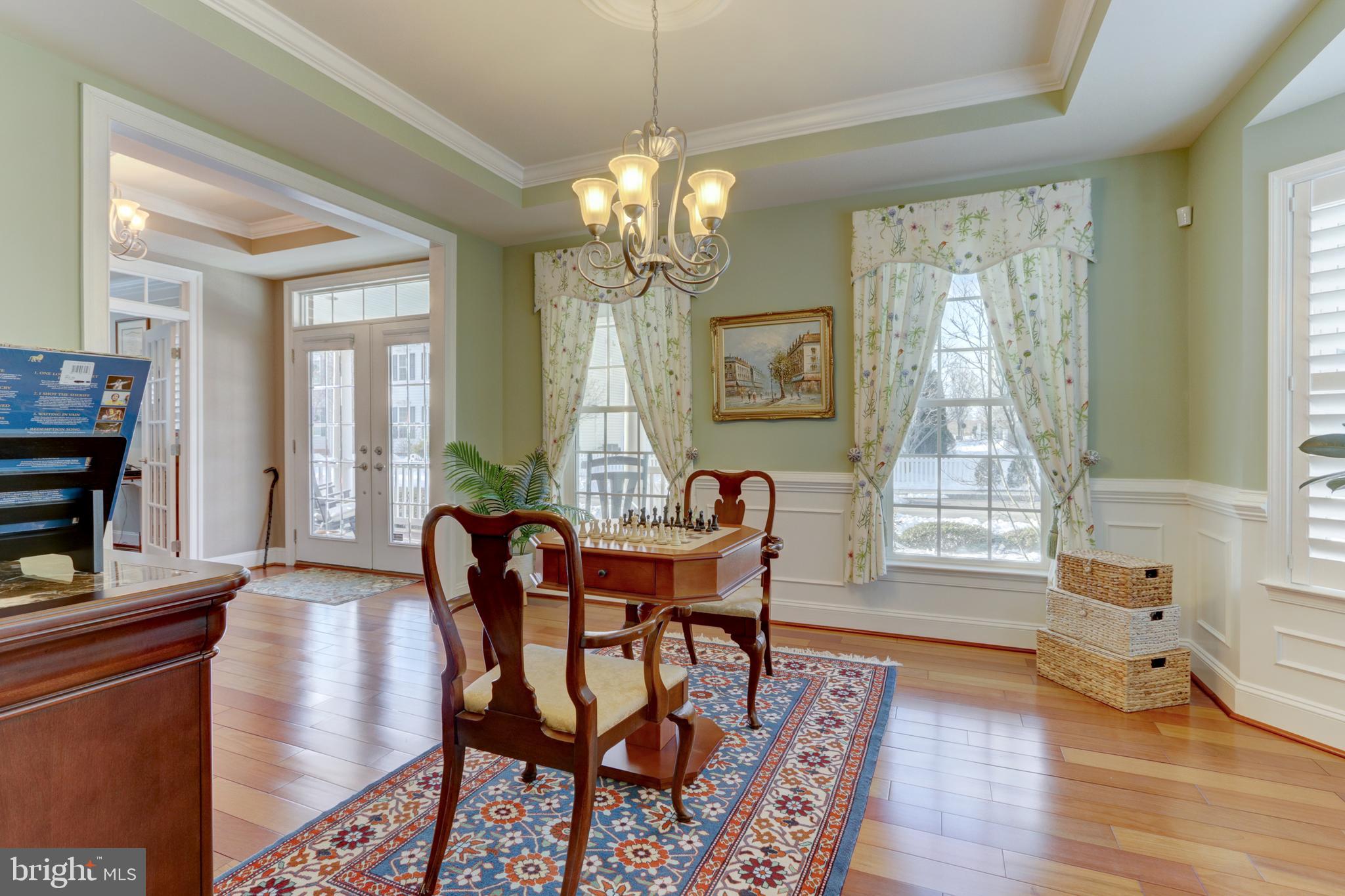 CARRIAGE HILL - Residential