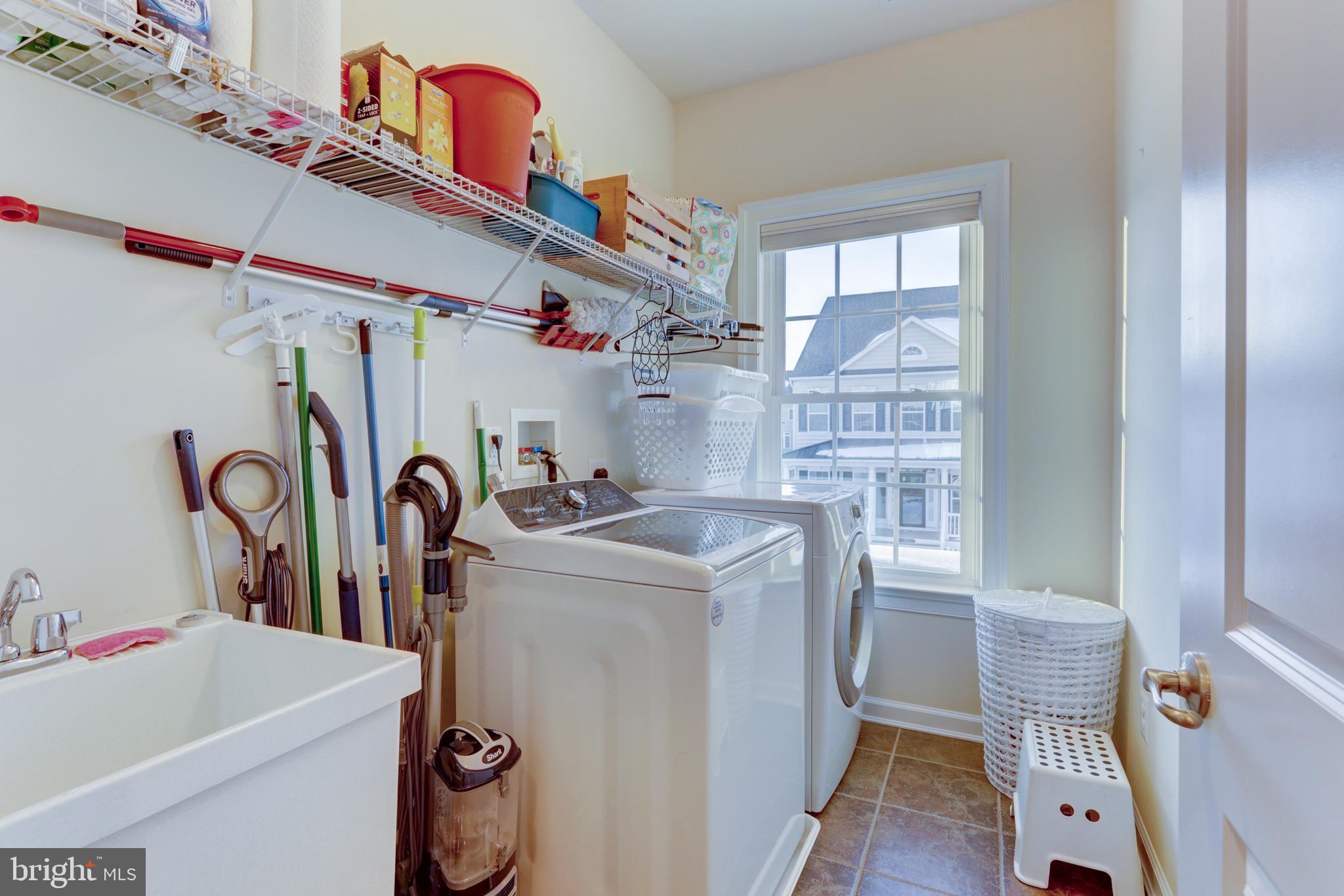 CARRIAGE HILL - Residential