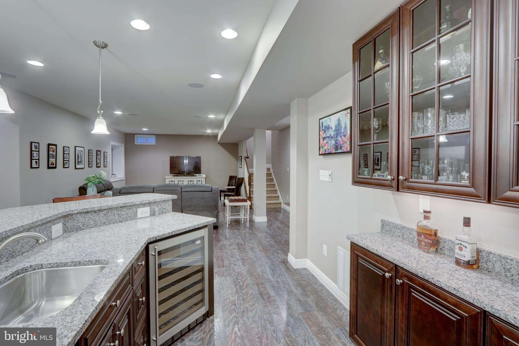 CARRIAGE HILL - Residential