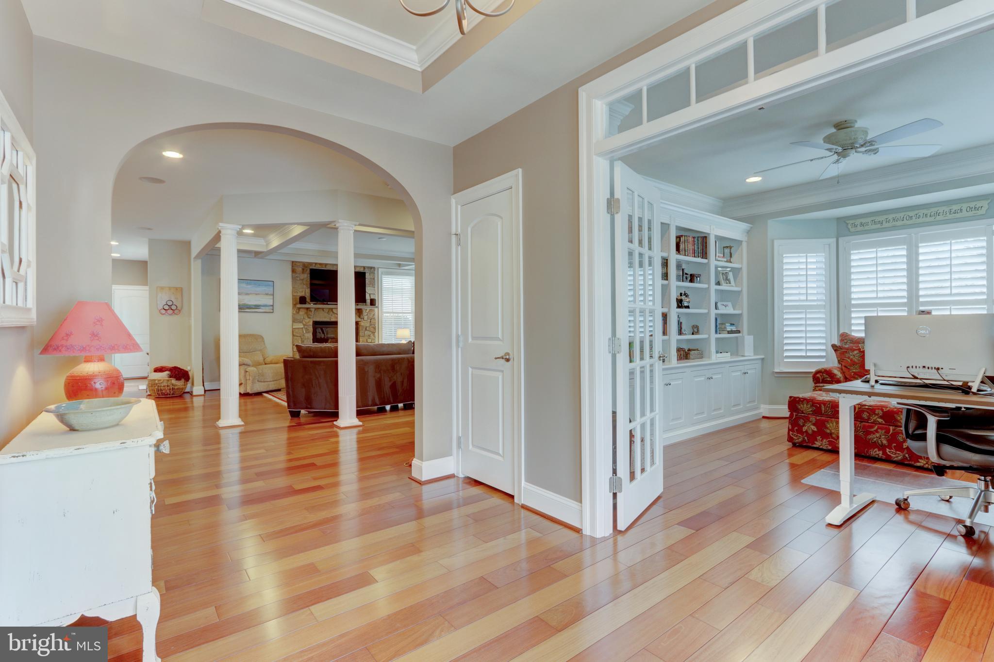 CARRIAGE HILL - Residential