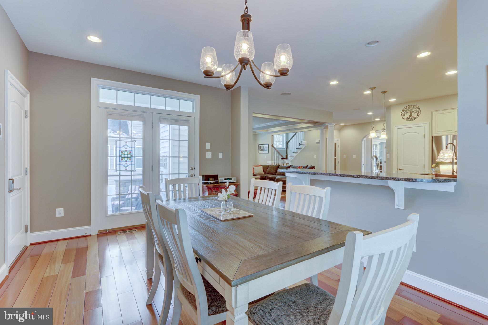 CARRIAGE HILL - Residential