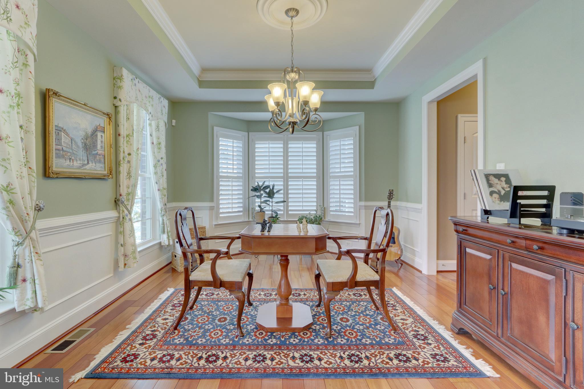 CARRIAGE HILL - Residential