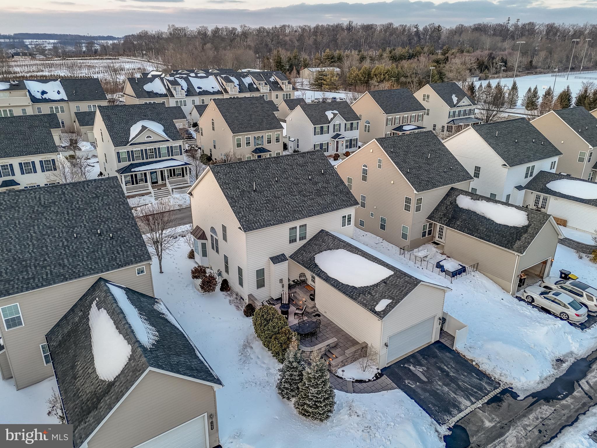 CARRIAGE HILL - Residential