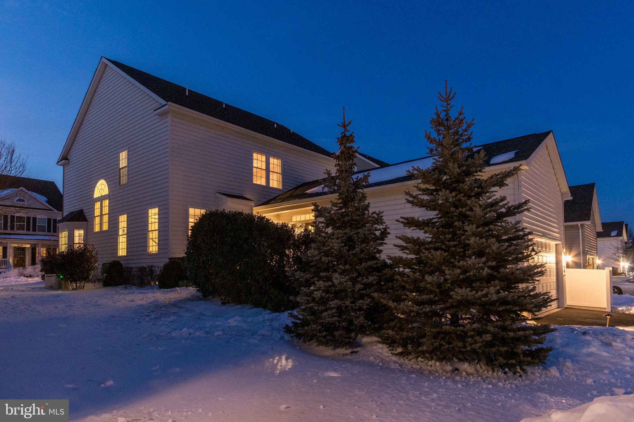 CARRIAGE HILL - Residential