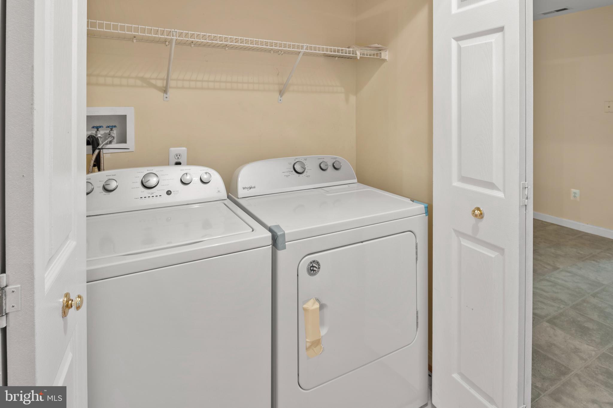 RIDGE COMMONS - Residential