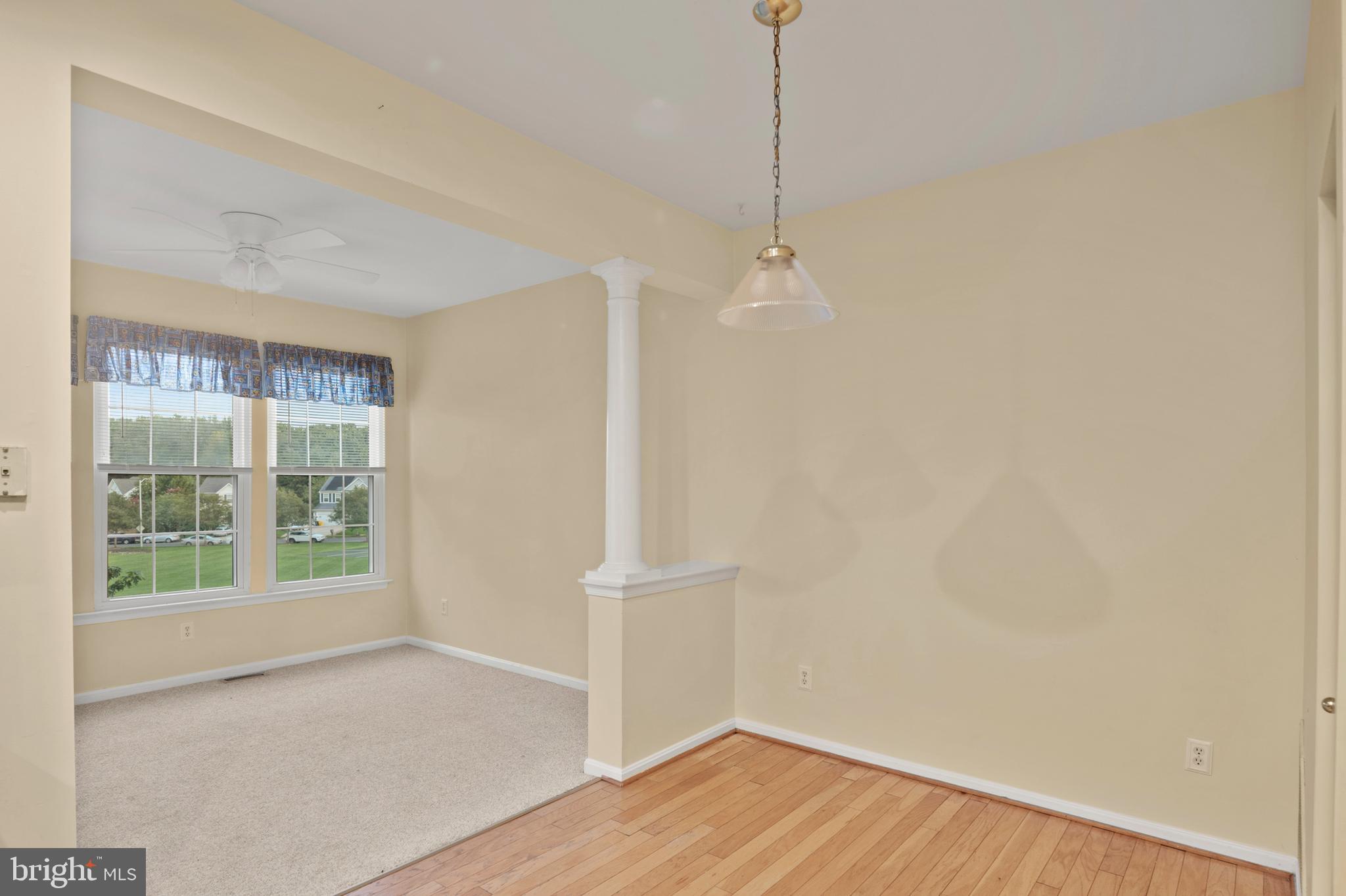 RIDGE COMMONS - Residential