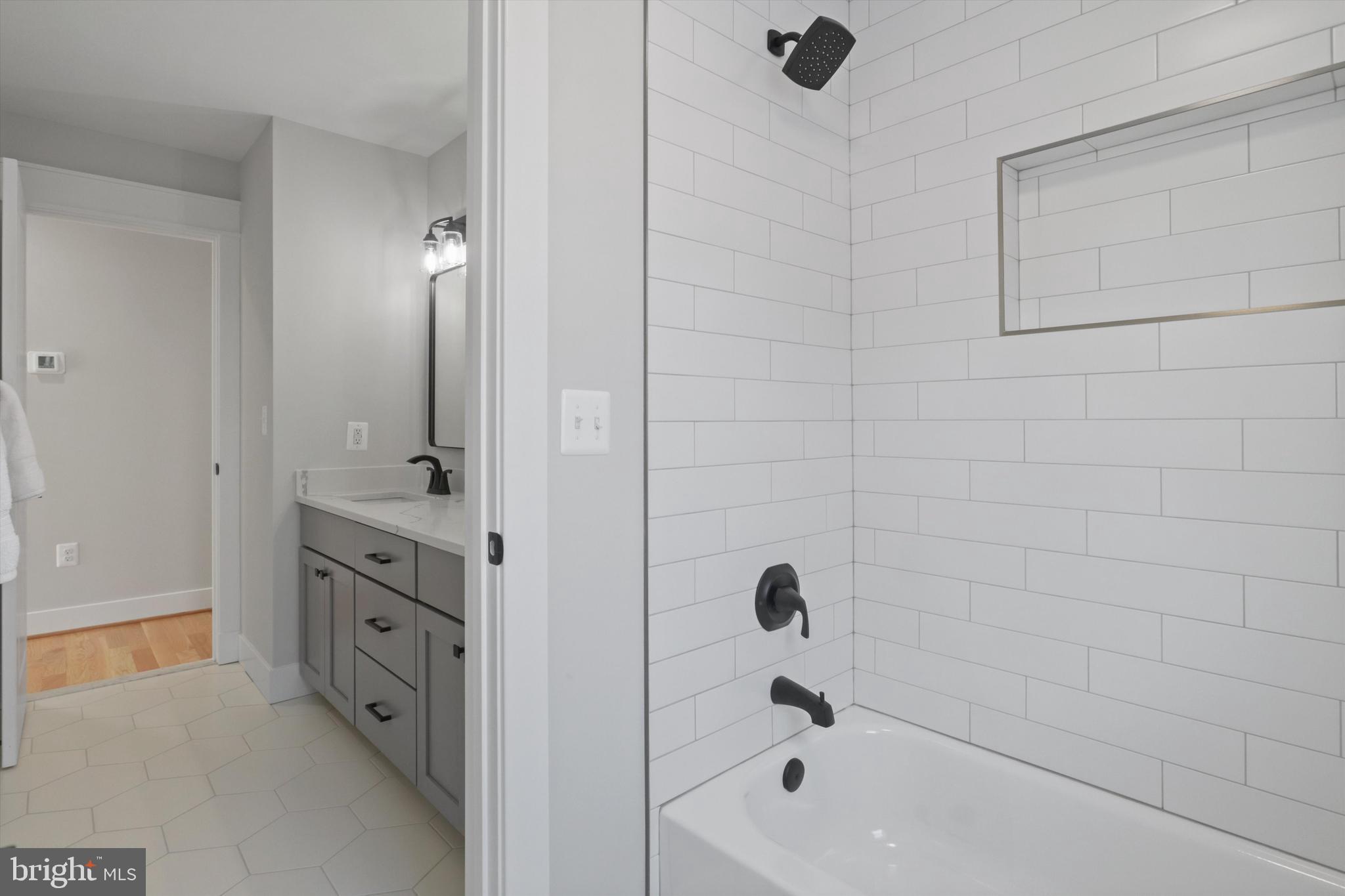 TAKOMA PARK - Residential