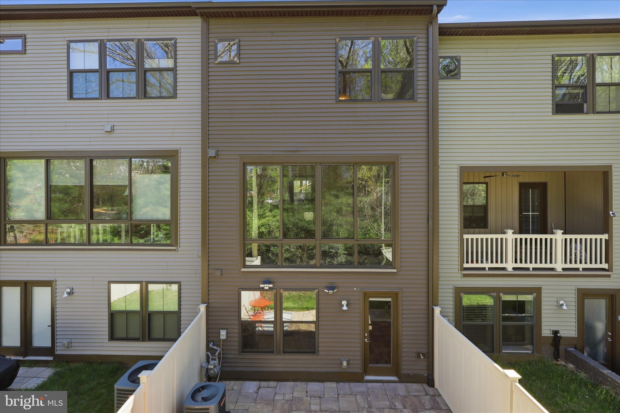 3056 WILD BLUE INDIGO COURT