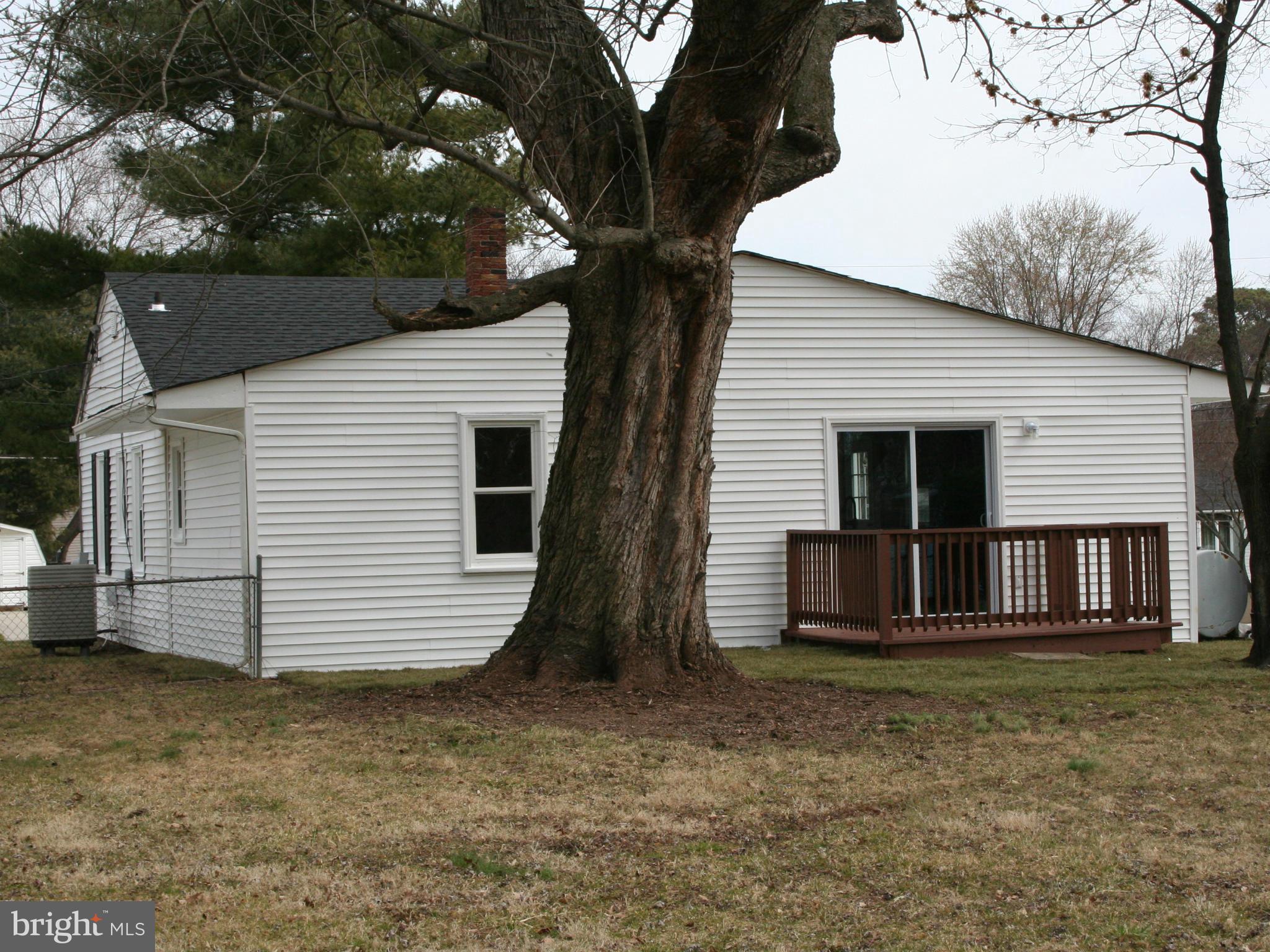 MITCHELL MANOR - Residential
