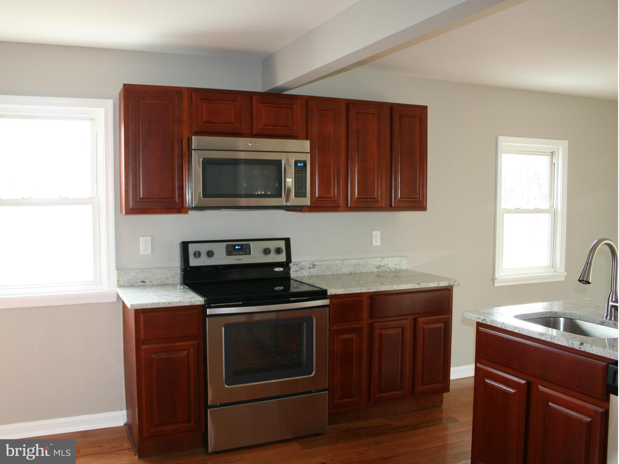 MITCHELL MANOR - Residential