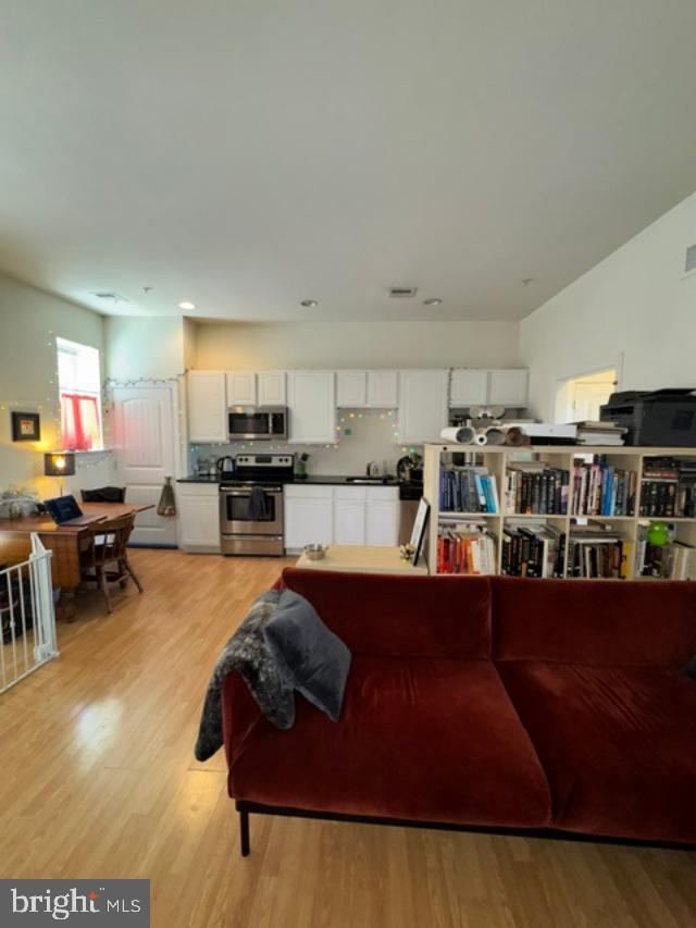 85 VALLEY ROAD 4