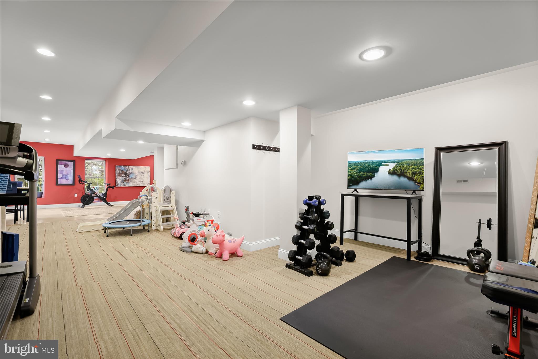 GREENSPRING VALLEY - Residential