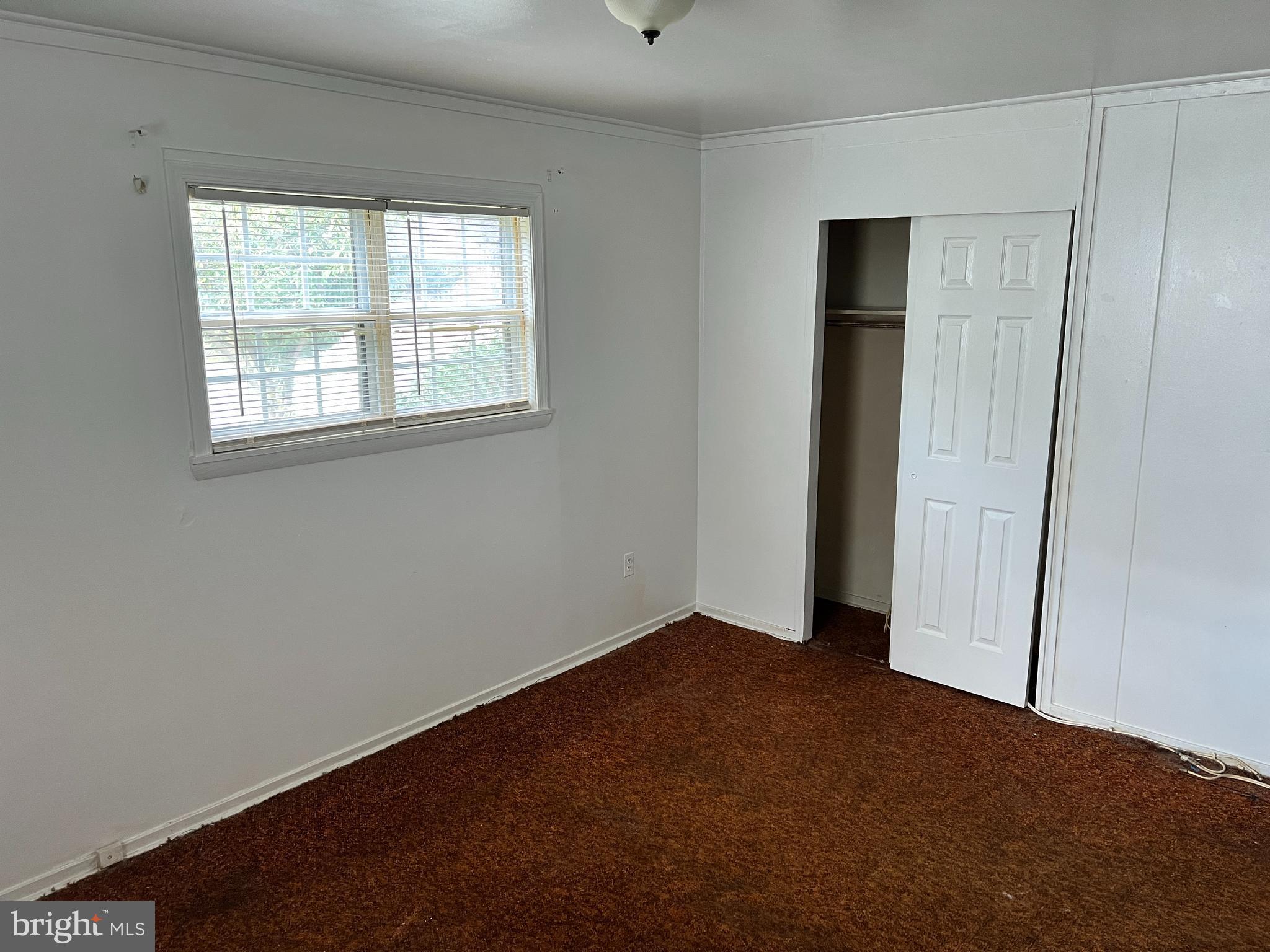 LAUREL - Residential