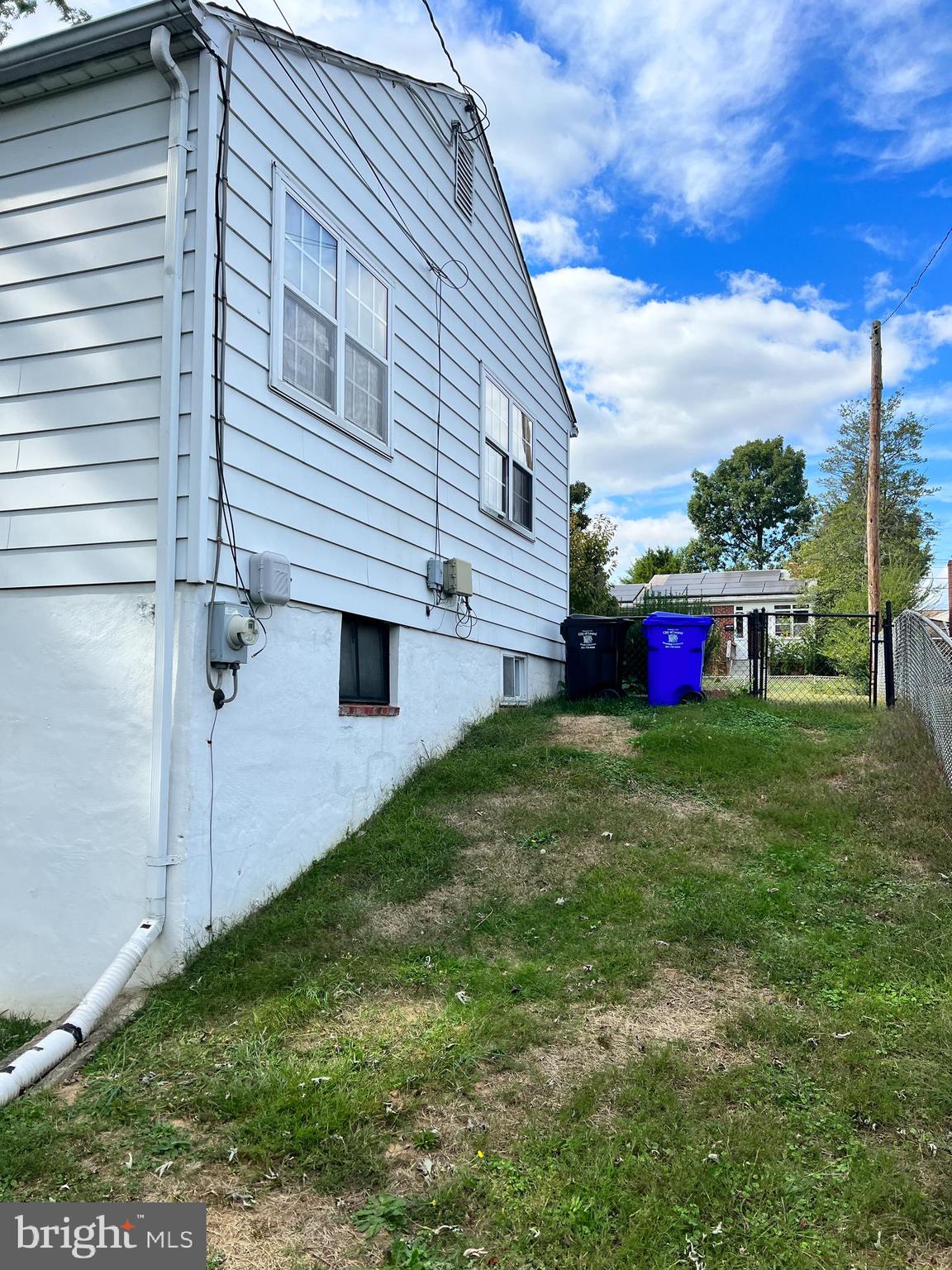 LAUREL - Residential