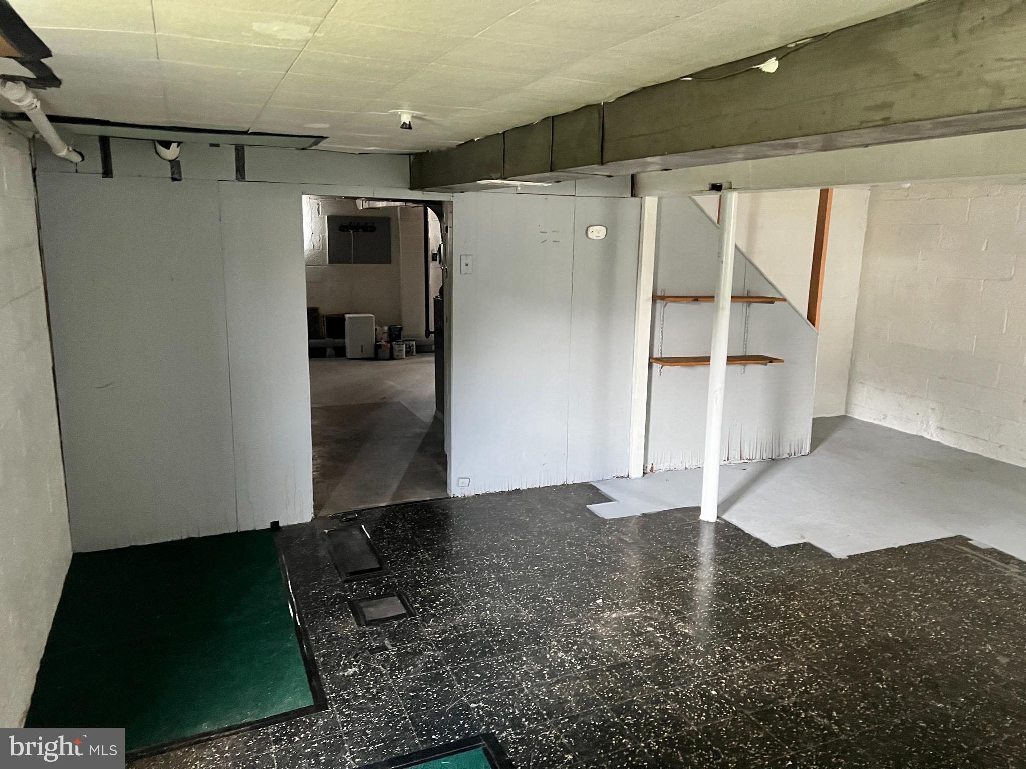 LAUREL - Residential