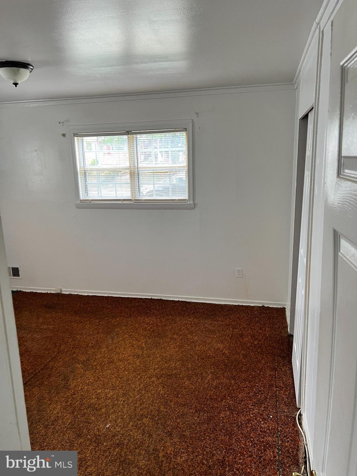 LAUREL - Residential