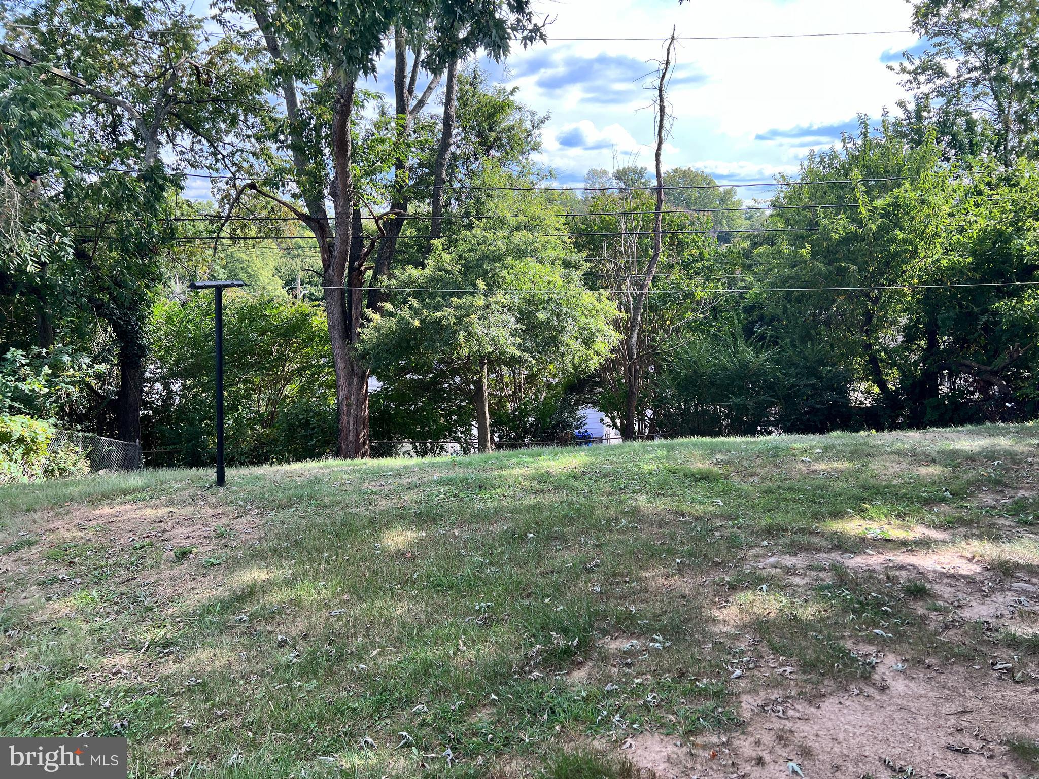 LAUREL - Residential