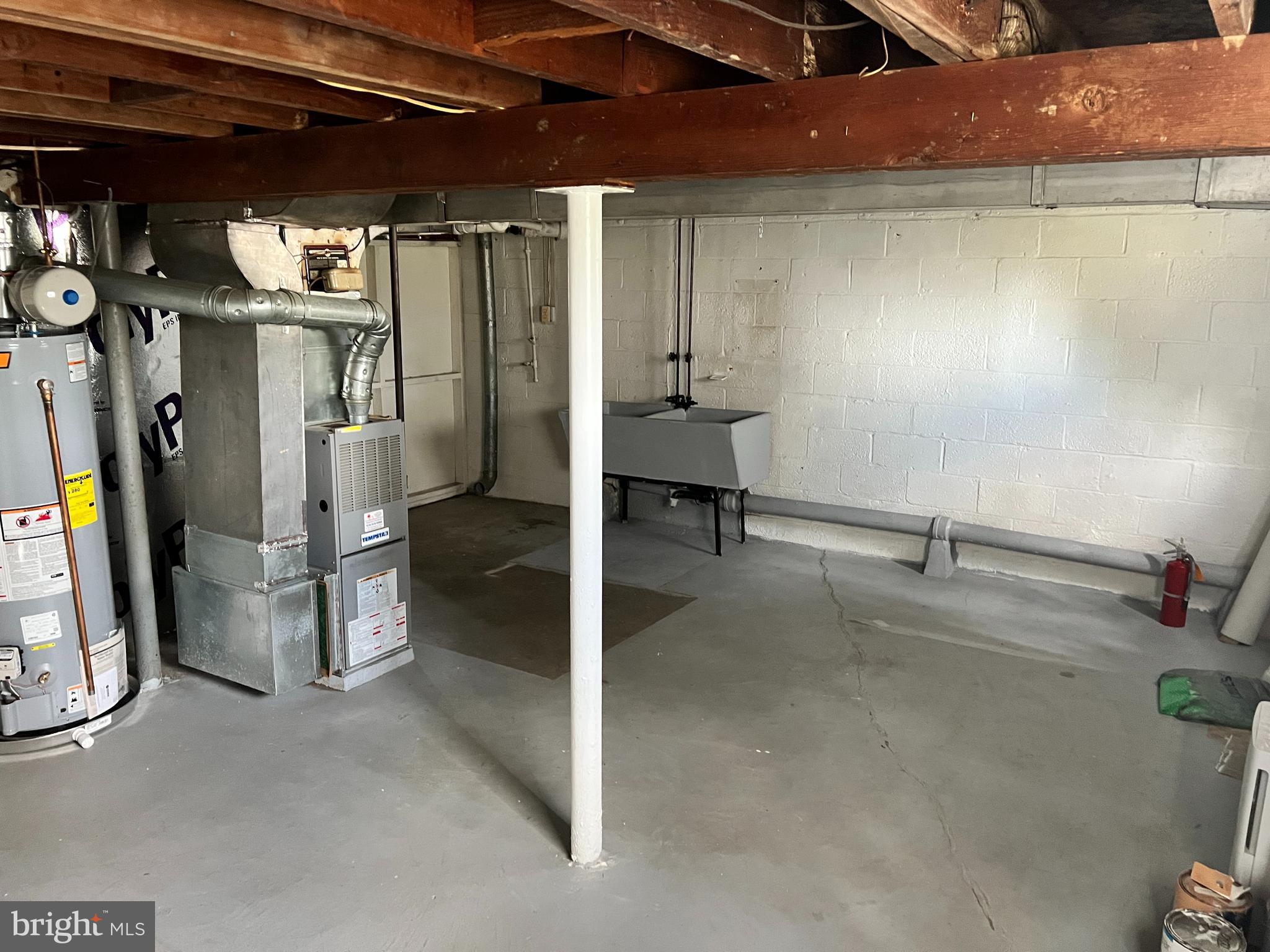 LAUREL - Residential