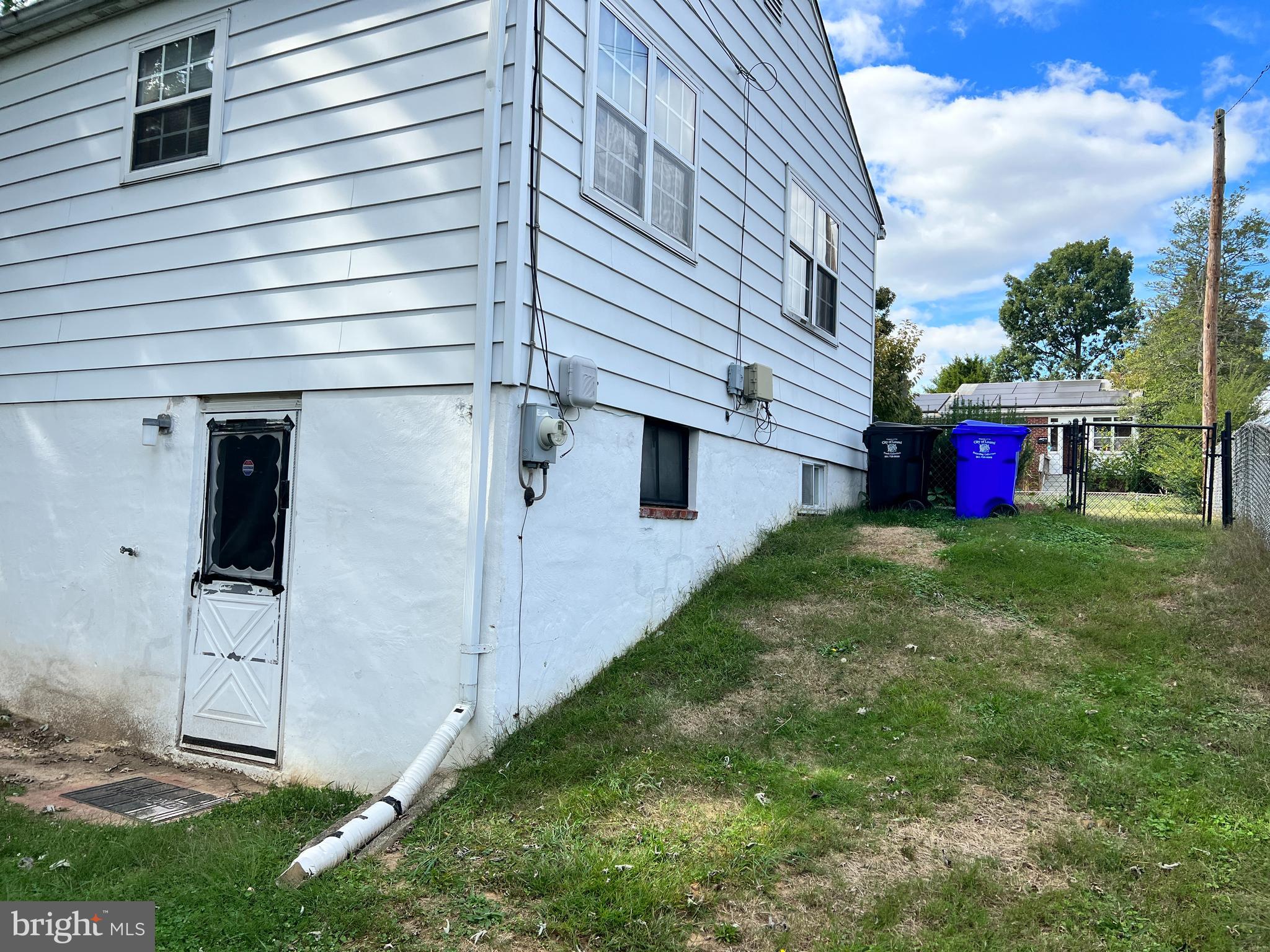 LAUREL - Residential