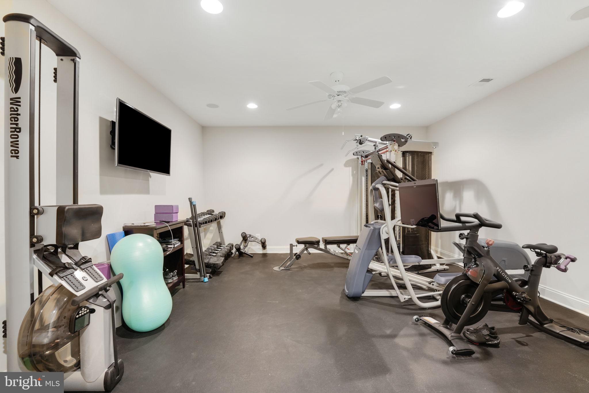 FAWN LAKE - Residential